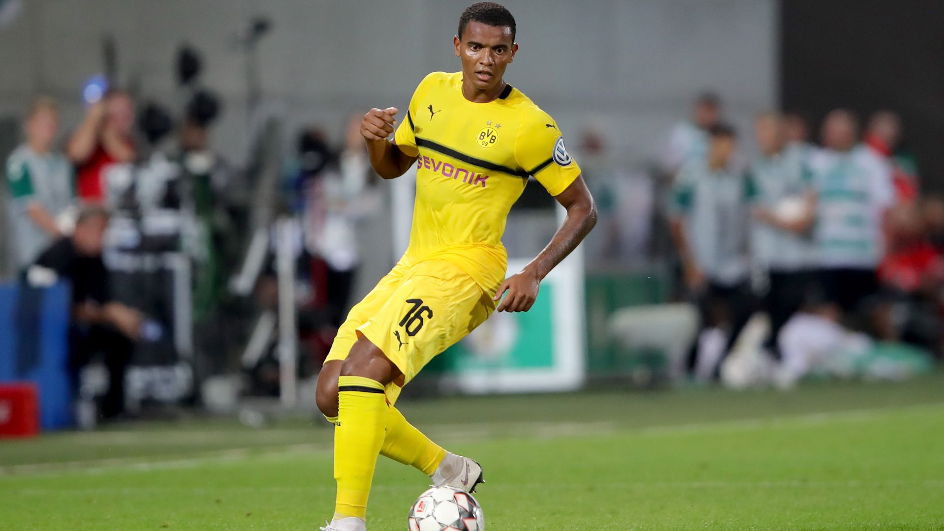 Manuel Akanji Borussia Dortmund 20082018