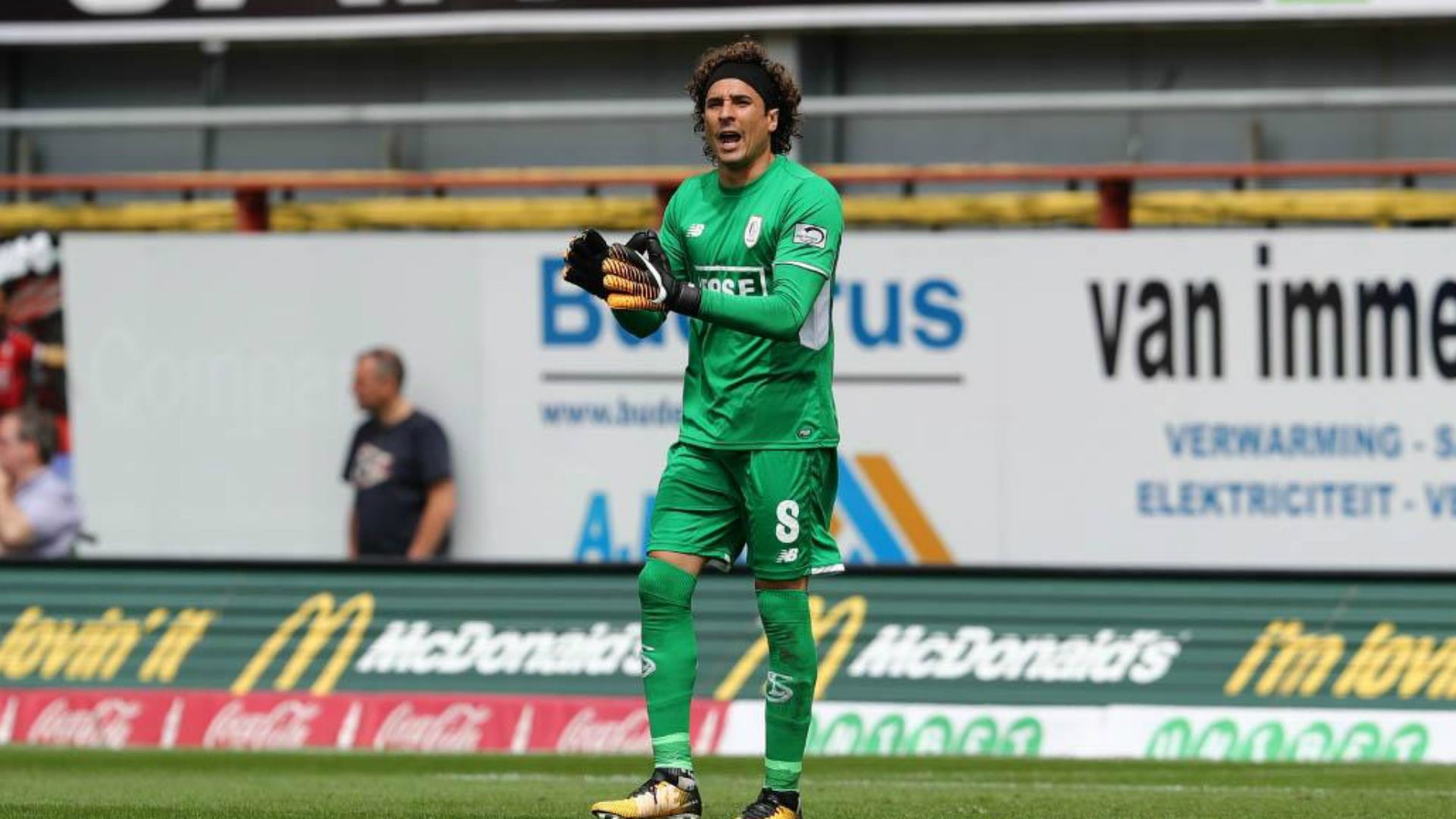Guillermo Ochoa Standard de Lieja
