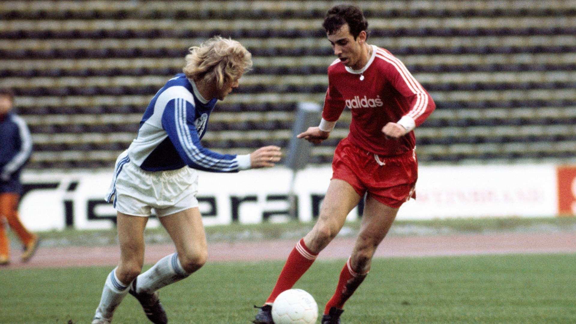 ONLY GERMANY Erhan Onal FC Bayern