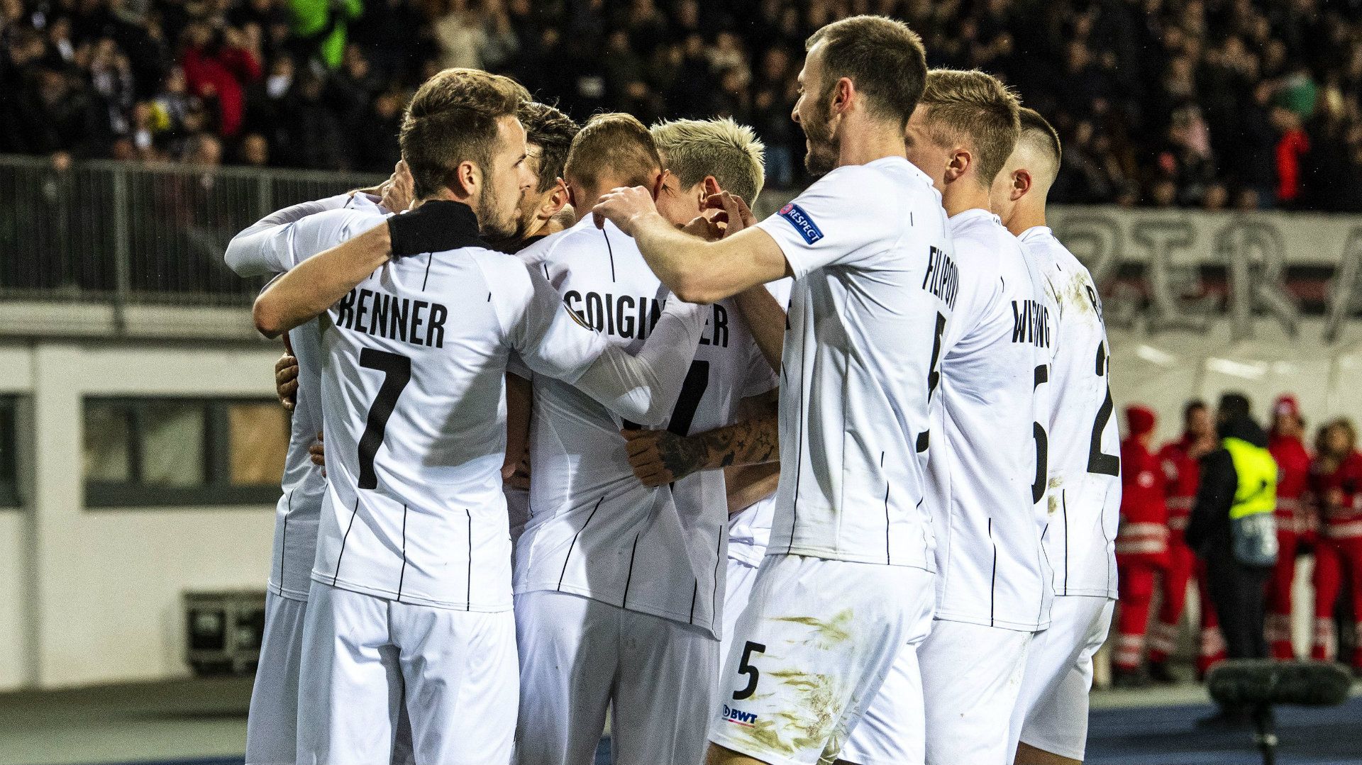 LASK celebrate vs AZ Europa League 2019-20