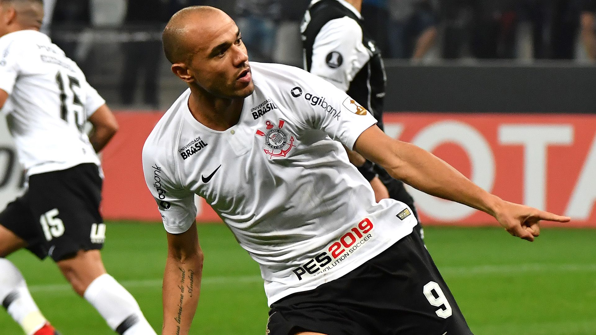 Roger Corinthians Colo Colo Copa Libertadores 29082018