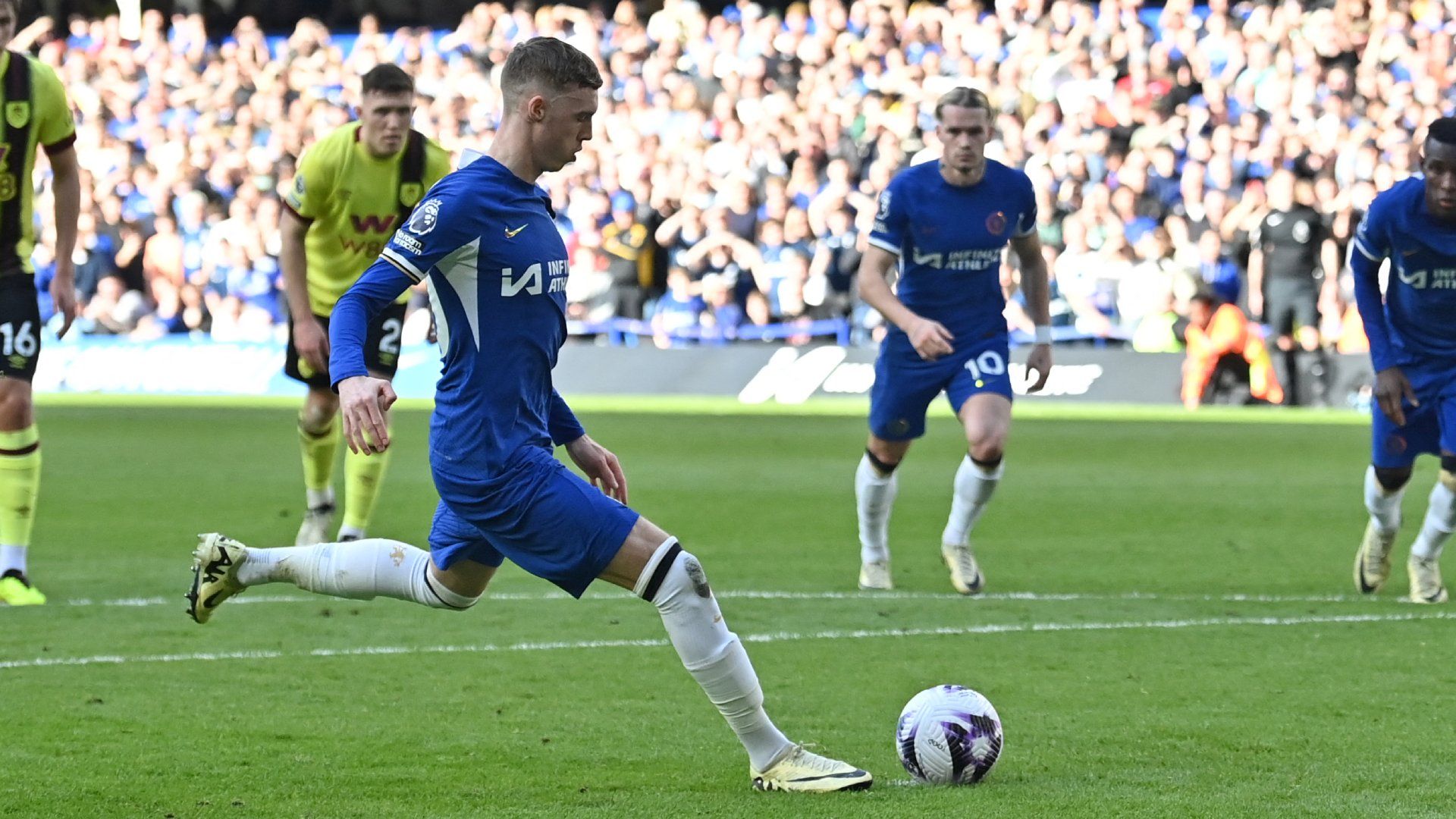 Cole Palmer penalty Chelsea Burnley 2023-24
