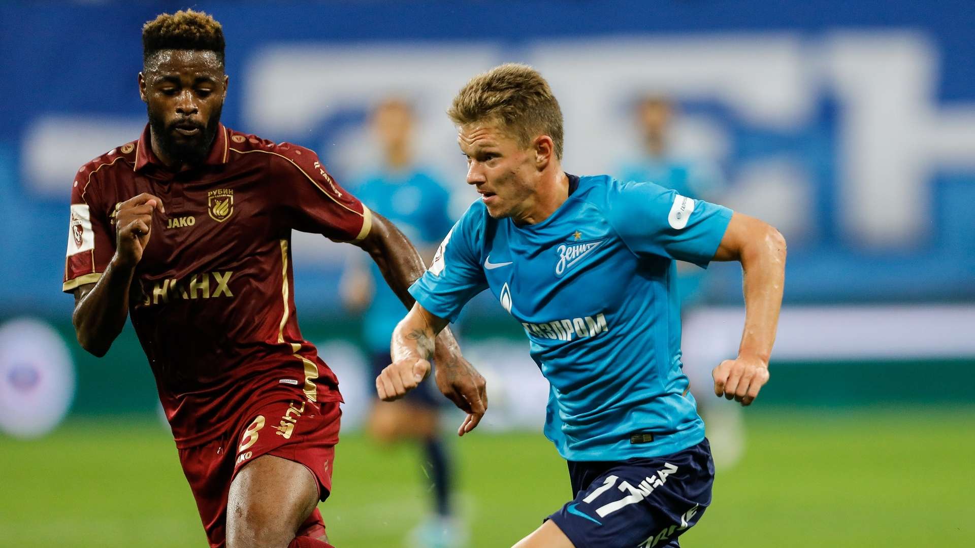 Rubin Kazan Zenit Alex Song