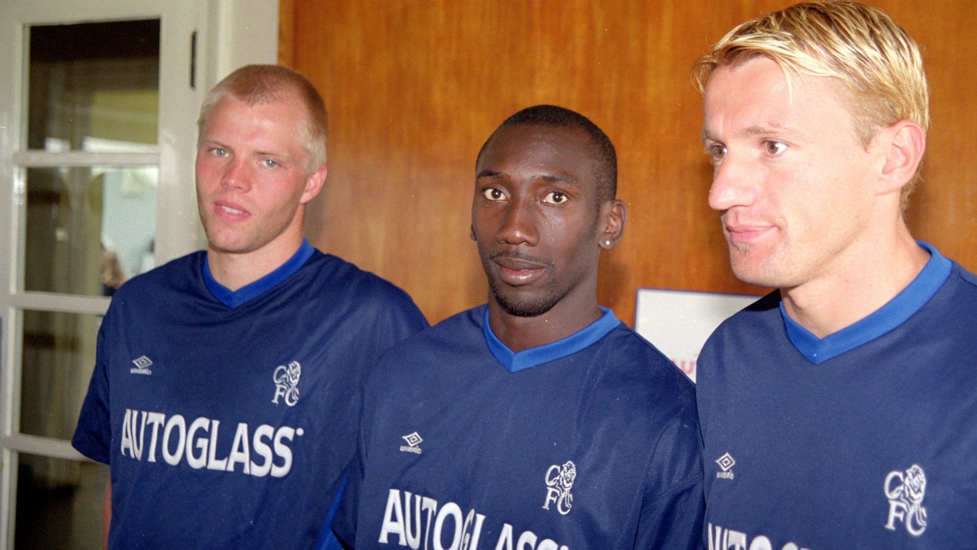 eidur gudjohnsen jimmy hasselbaink mario stanic - chelsea - 27072000