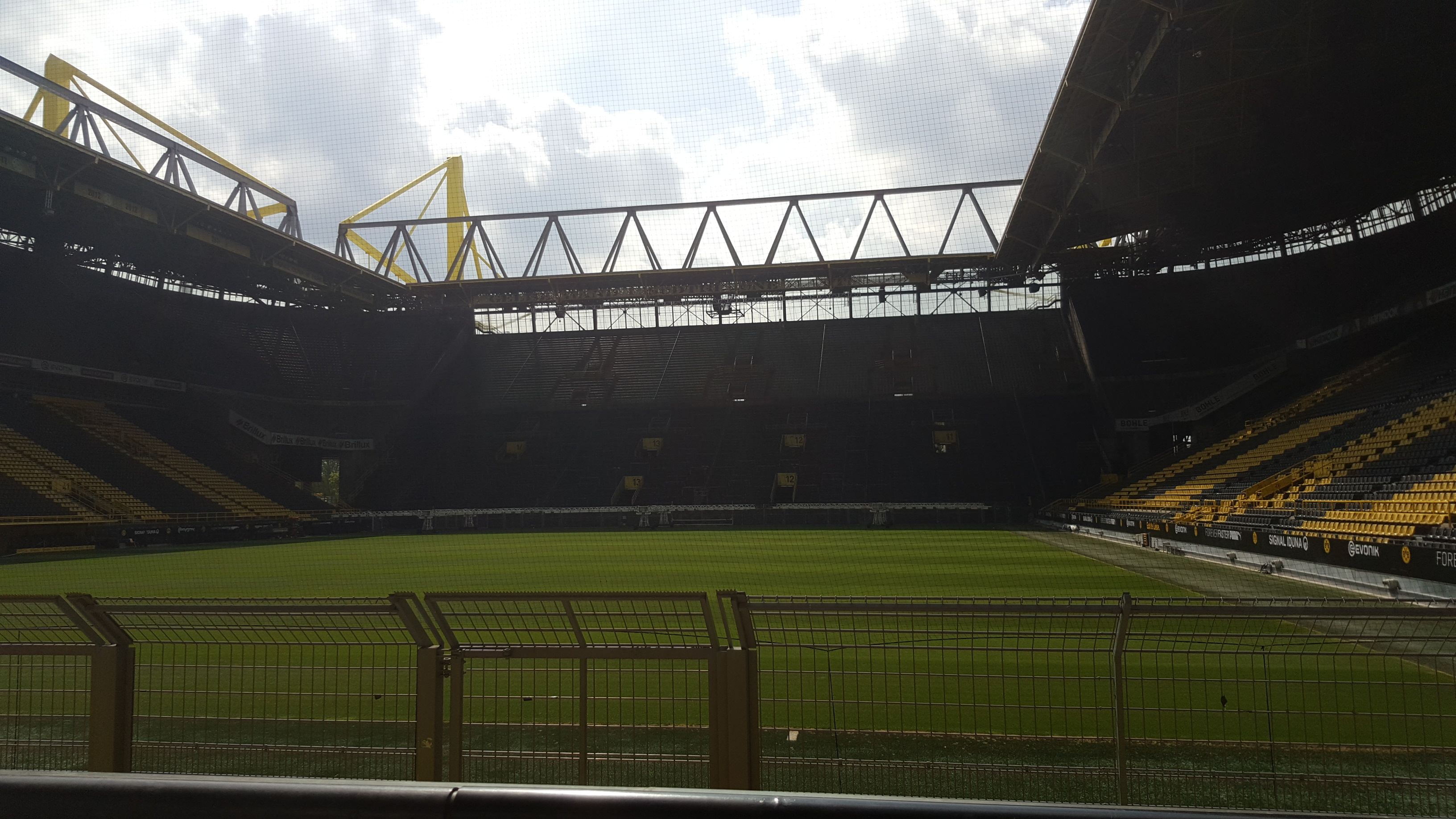 Signal Iduna Park, 16042018