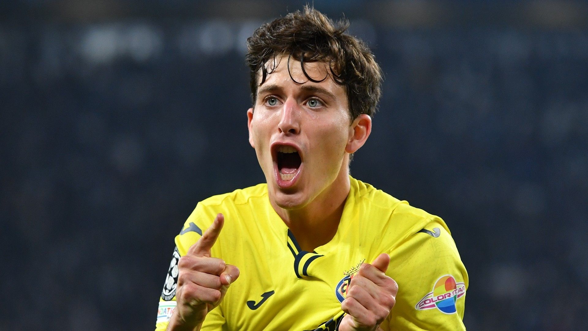 Pau Torres Villarreal 2021-22