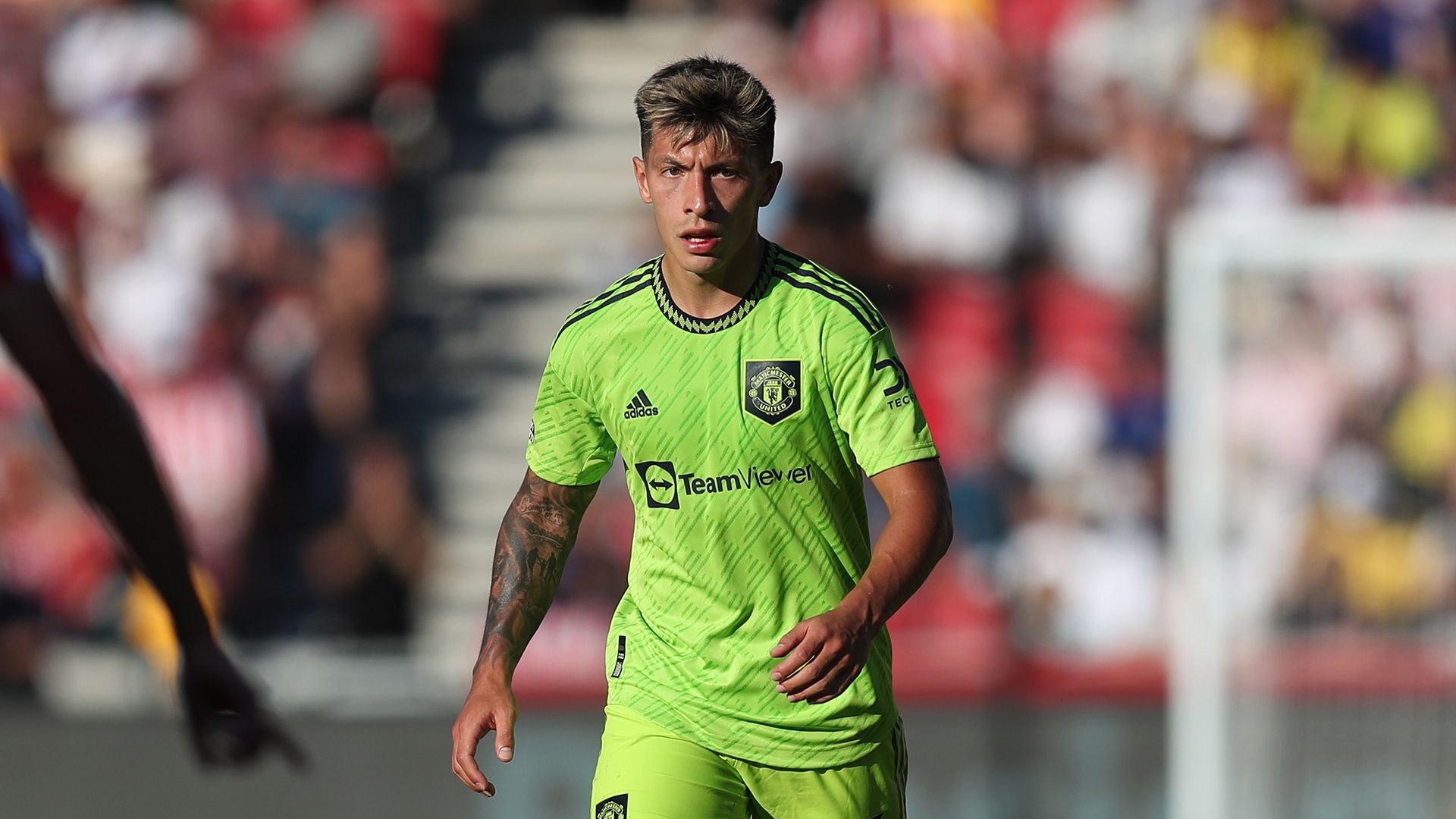 Lisandro Martinez Manchester United Brentford 2022-23