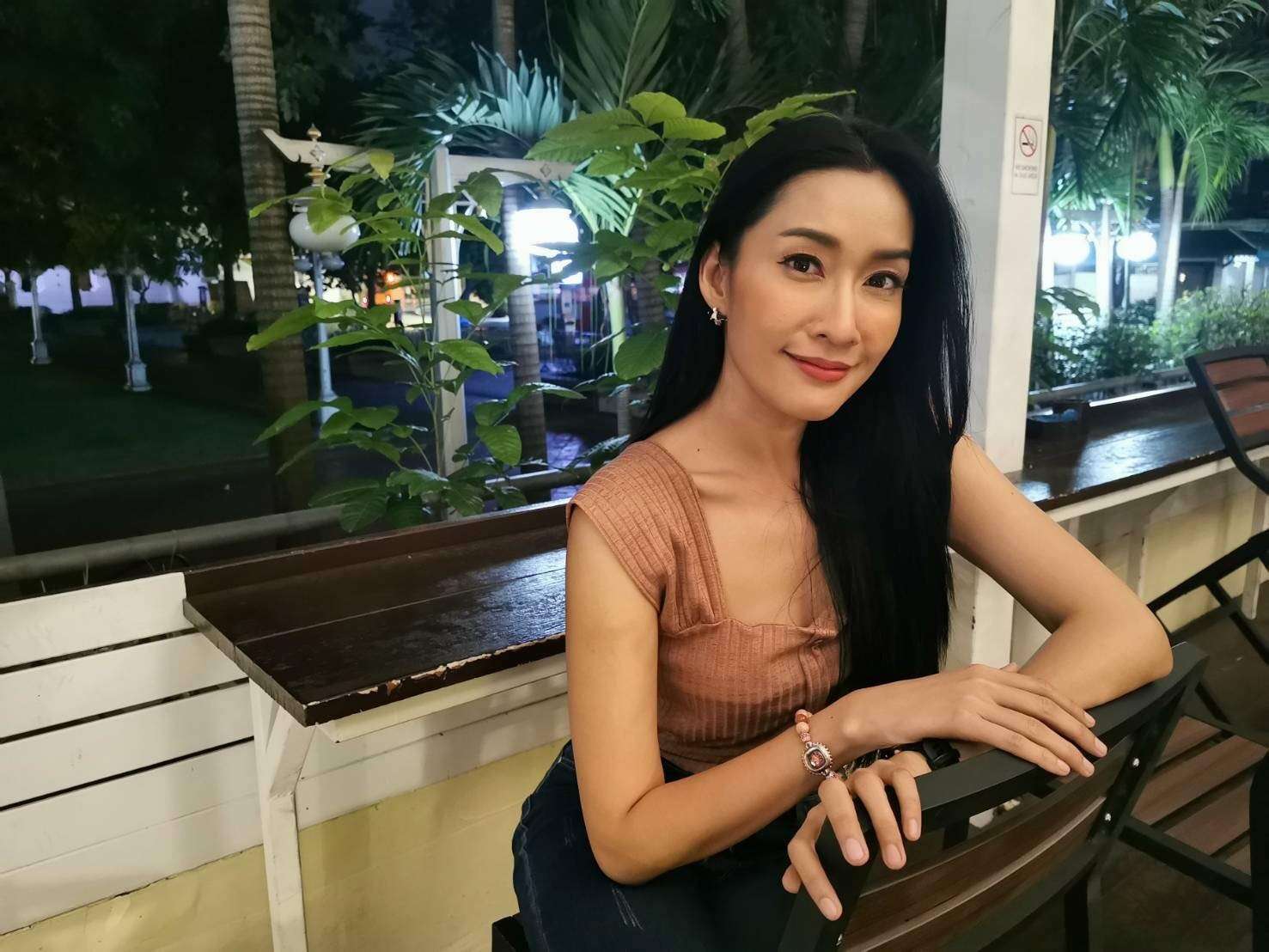 ชไมพร เห็นประเสริฐ