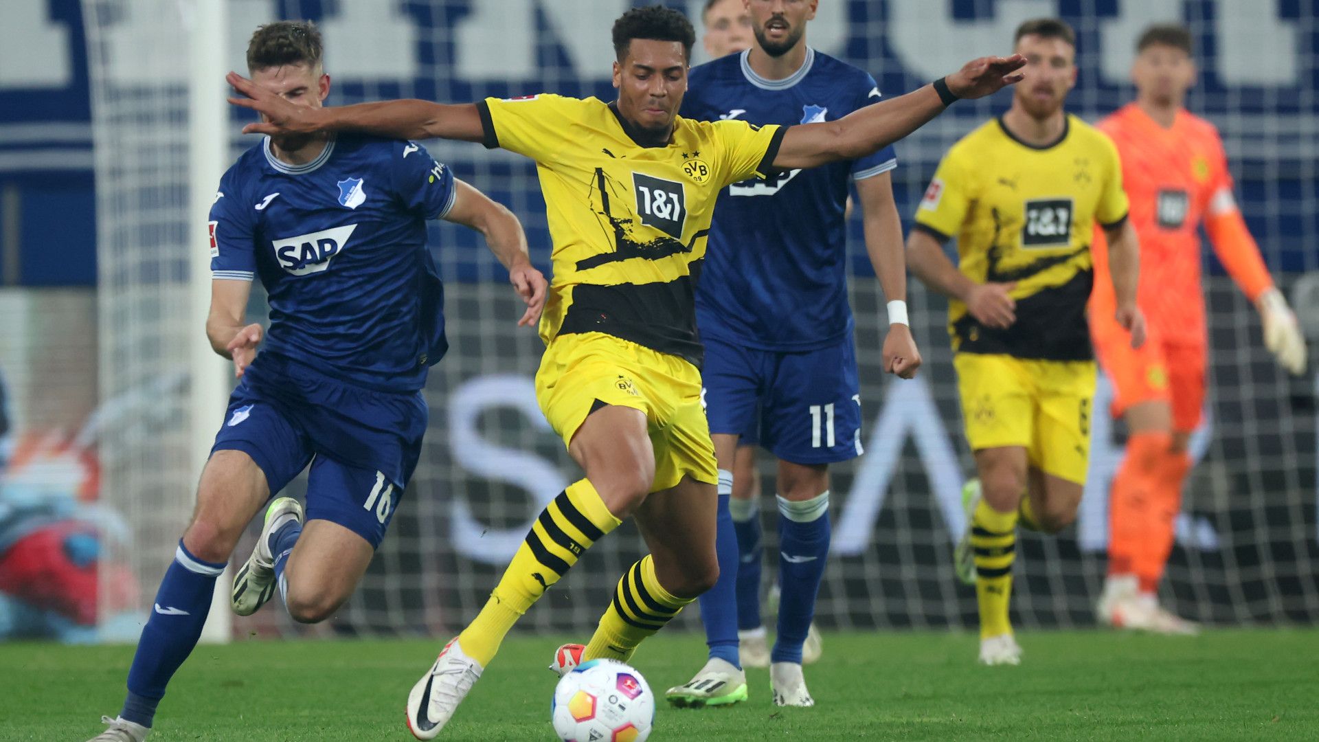 FELIX NMECHA BORUSSIA DORTMUND BUNDESLIGA 29092023