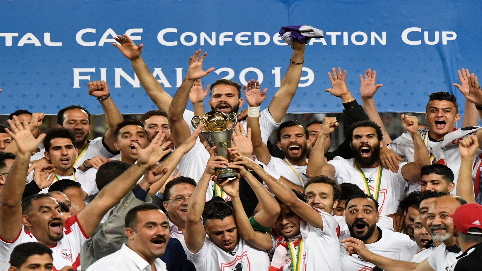 الزمالك بطل الكونفدرالية