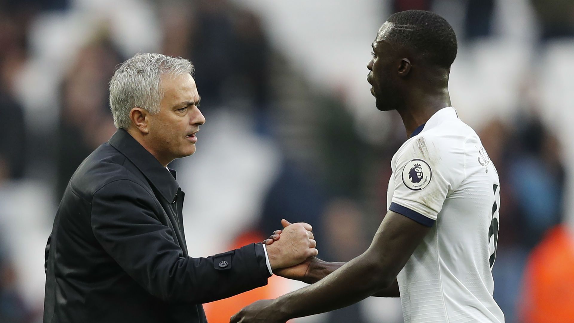 Davinson Sánchez & José Mourinho Tottenham 2019