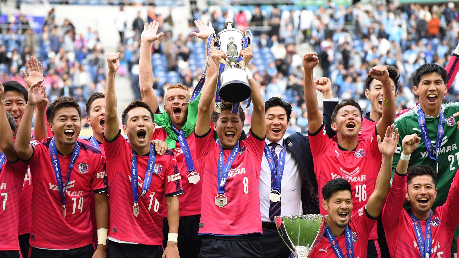 2017-11-03-cerezo-kakitani-yoichiro