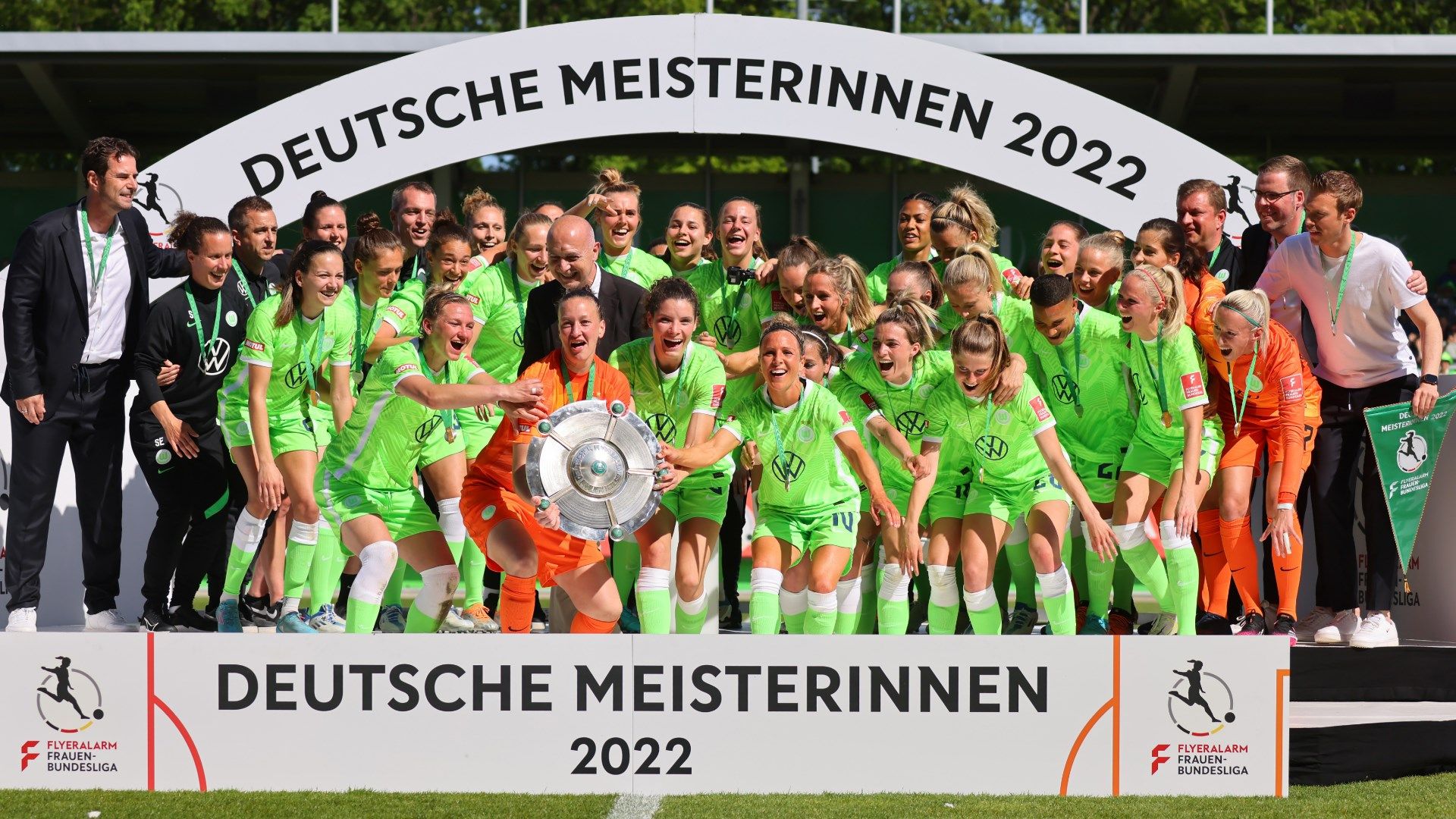 VfL Wolfsburg women champions 2022
