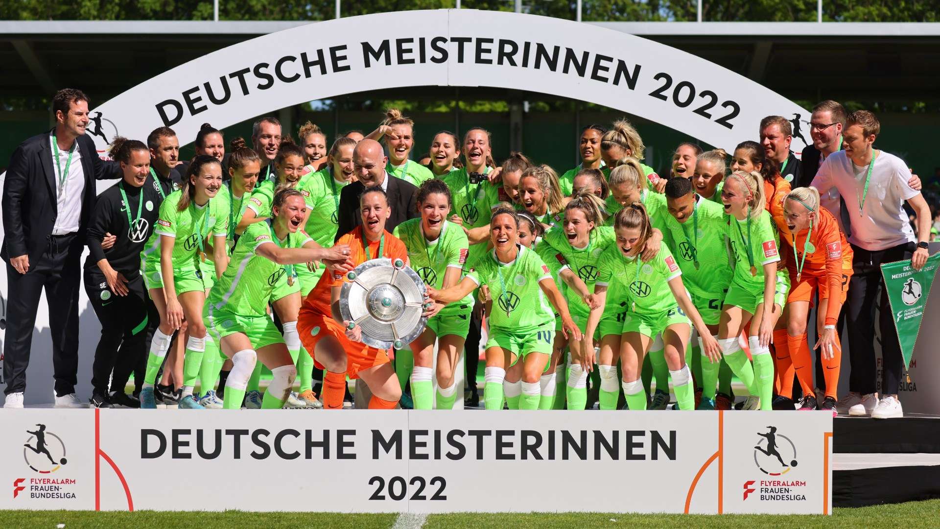 VfL Wolfsburg women champions 2022