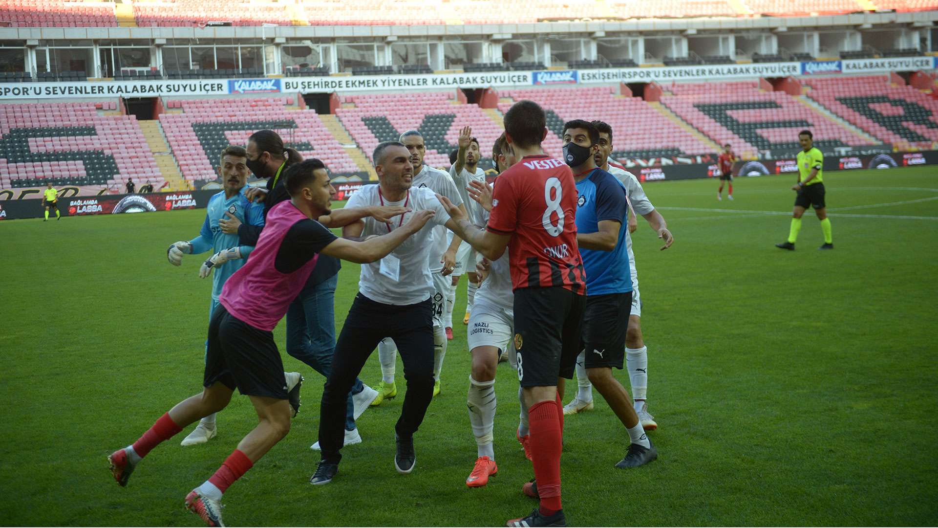 Eskişehirspor Altay Kavga 06272020