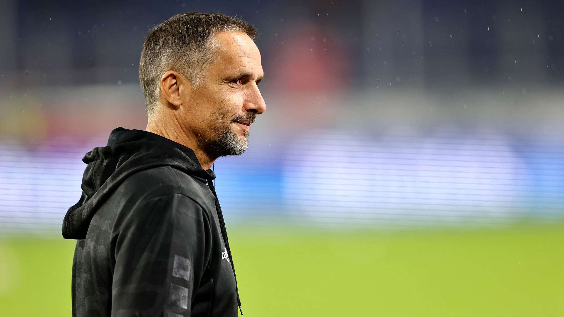 Hagen Schmidt und der MSV Duisburg empfangen den VfL Osnabrück.