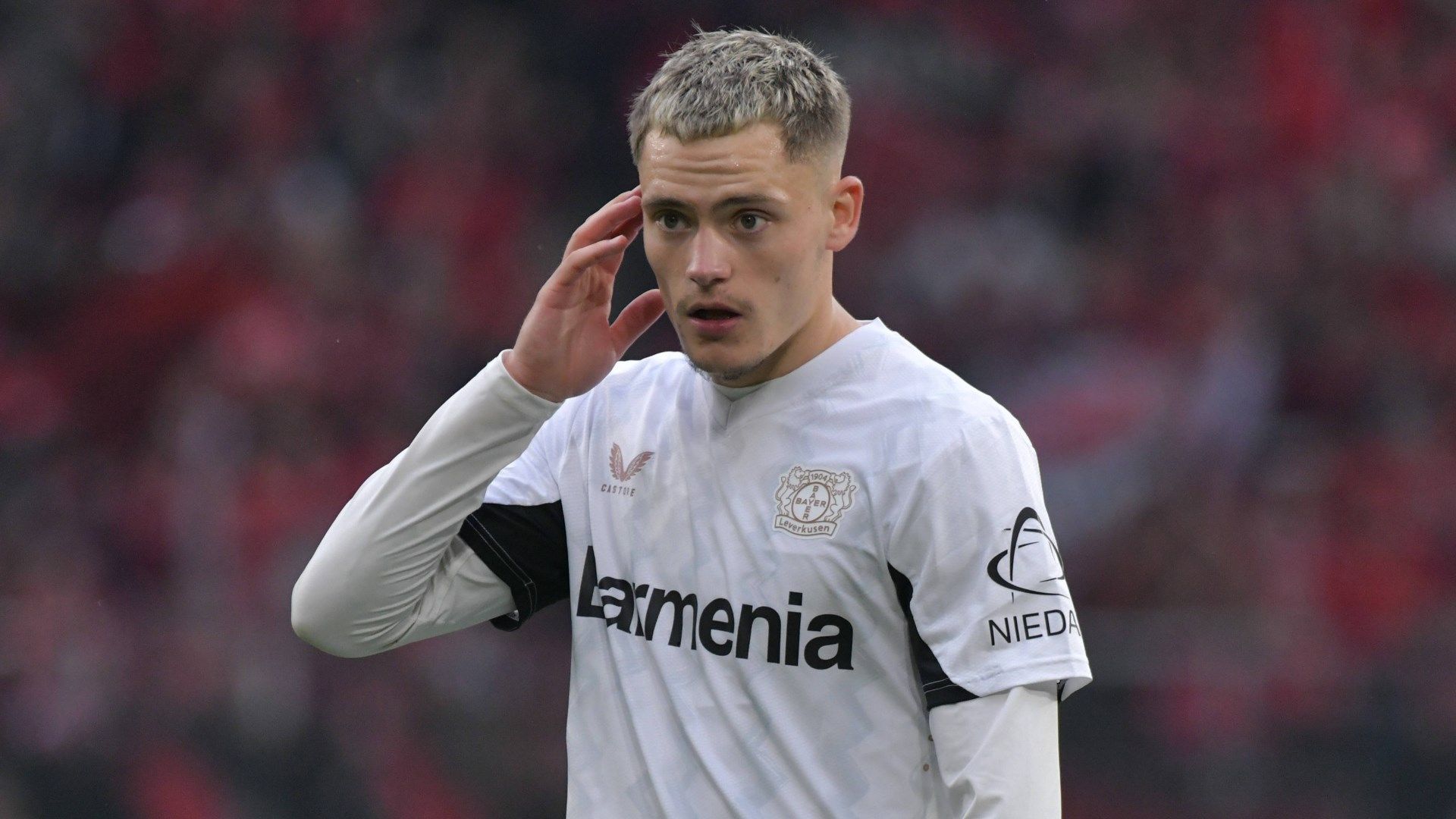 Florian Wirtz Bayer Leverkusen 2025