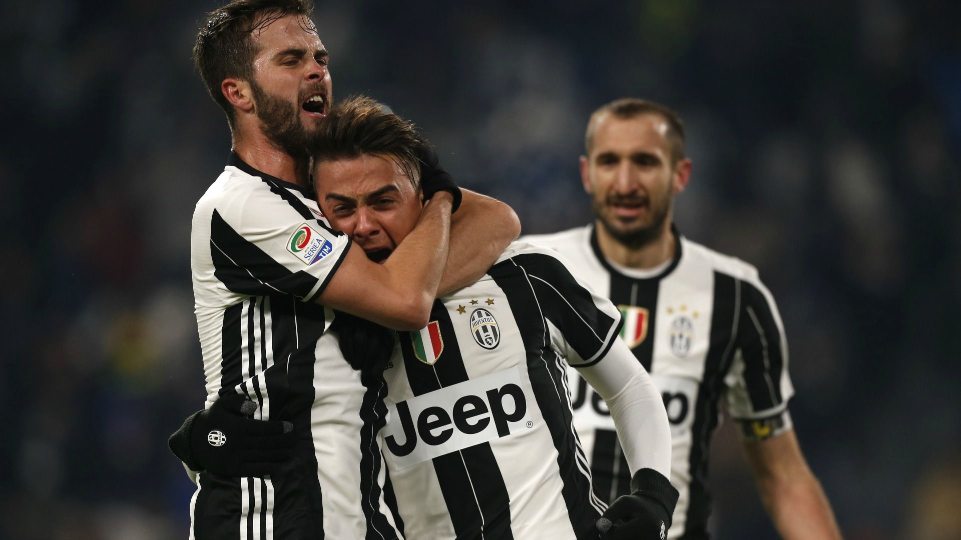 Paulo Dybala Miralem Pjanic Juventus
