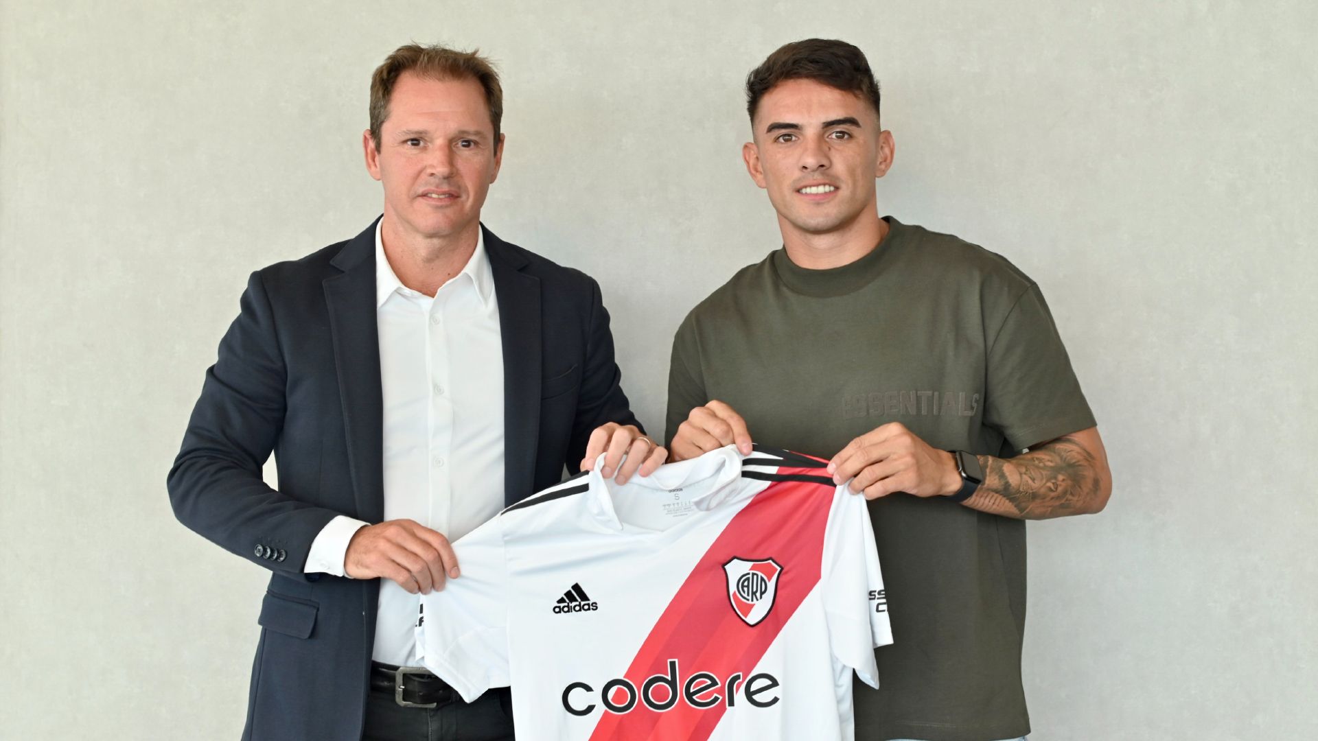 enzo diaz river plate presentacion 2023