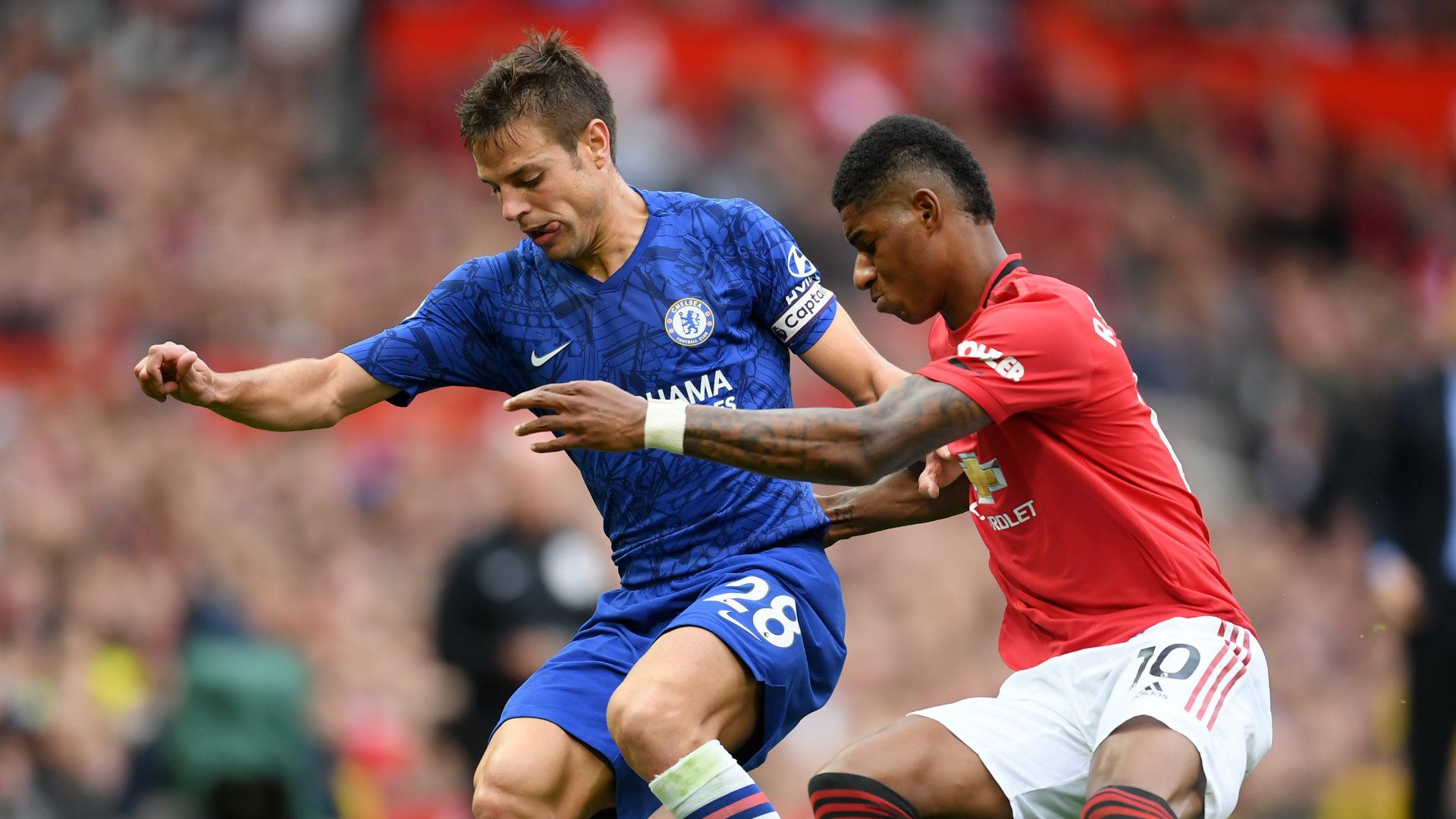 Marcus Rashford Cesar Azpilicueta Man Utd vs Chelsea 2019-20