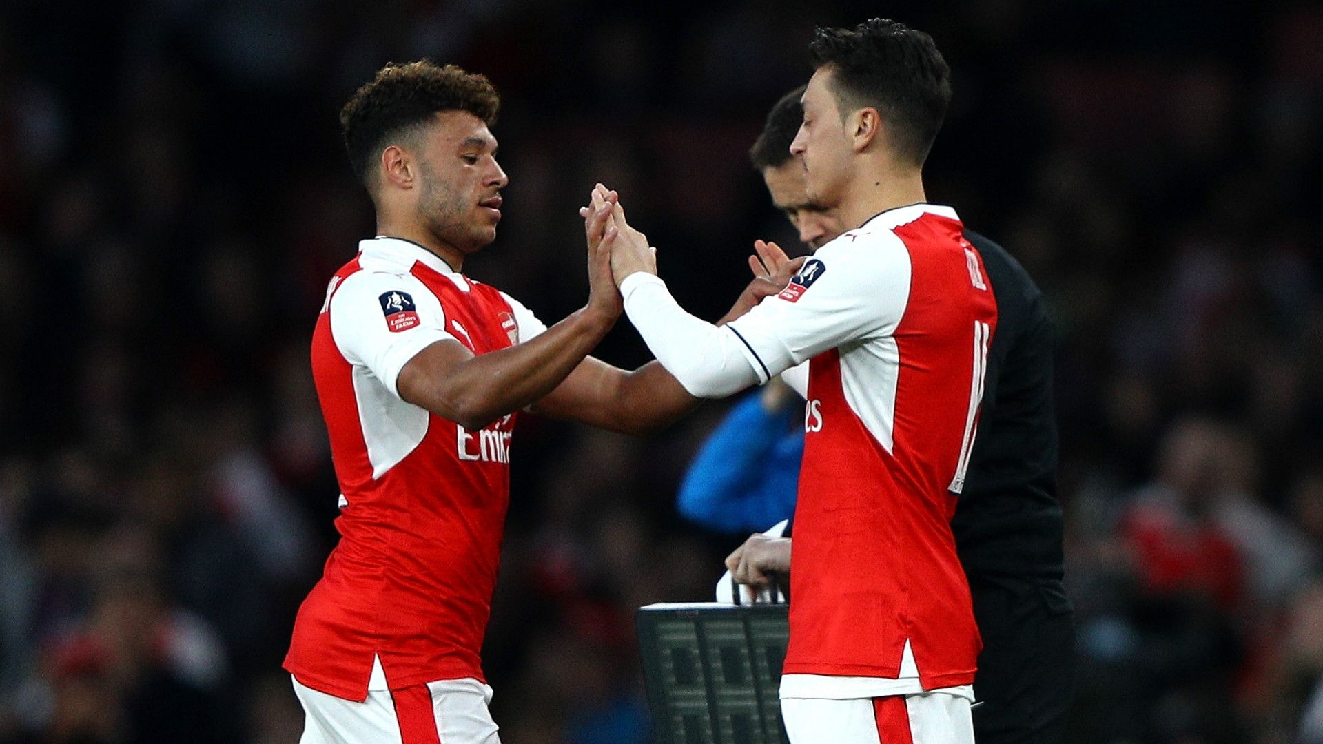 Mesut Ozil Alex Oxlade Chamberlain Arsenal Lincoln City FA Cup 11032017