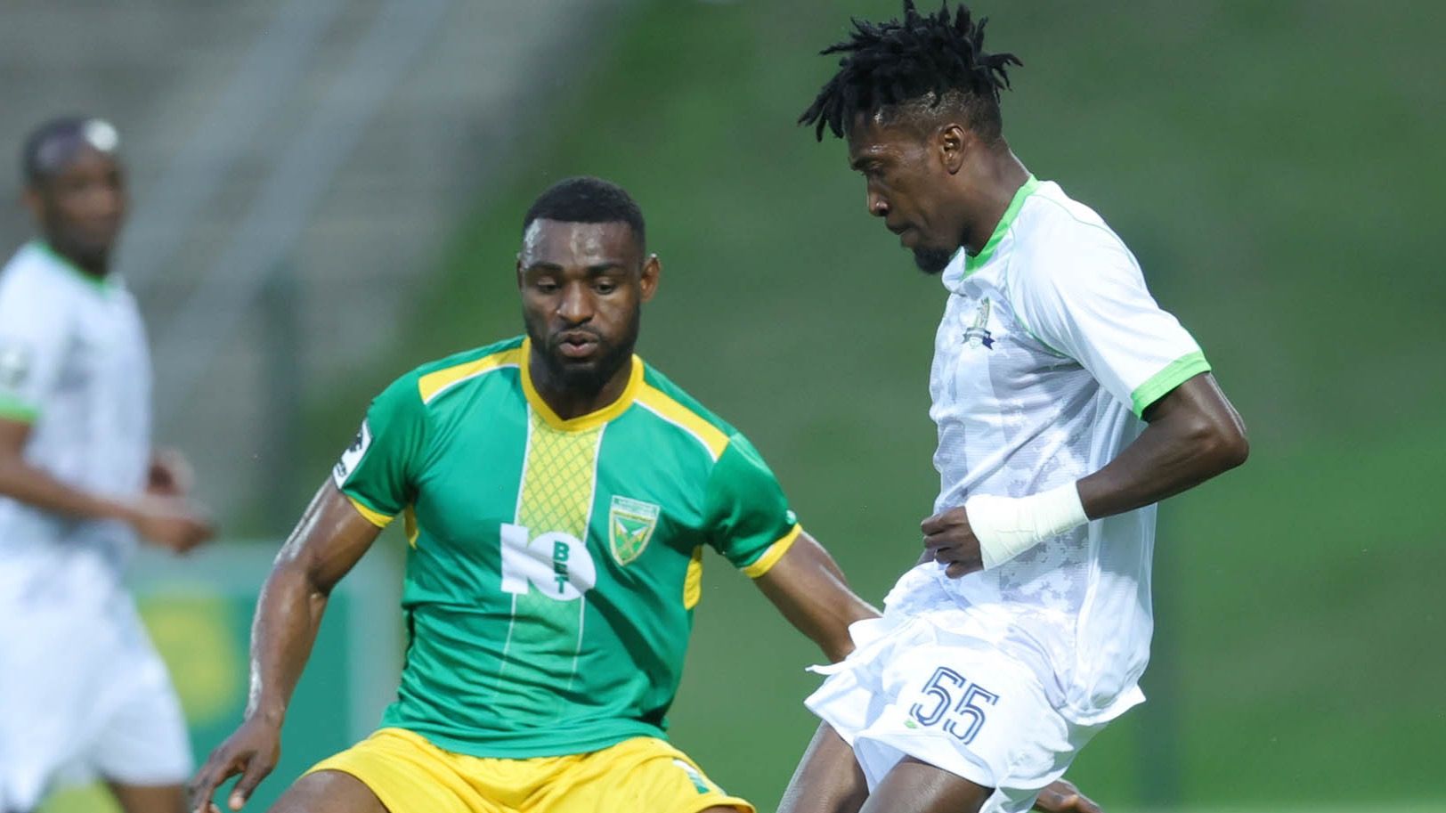 Agnikoi Eroine, Marumo Gallants and Junior Dion, Golden Arrows
