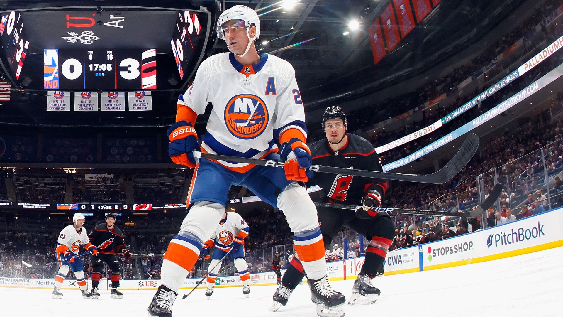 Carolina Hurricanes v New York Islanders