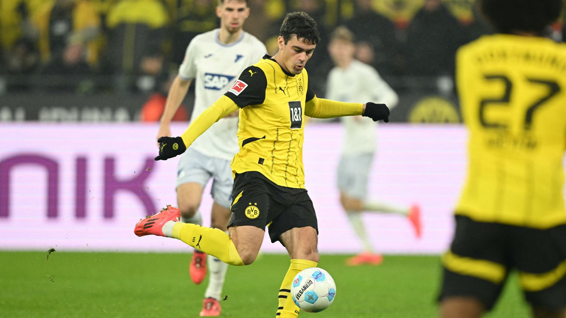 Gio Reyna Dortmund 2024-25