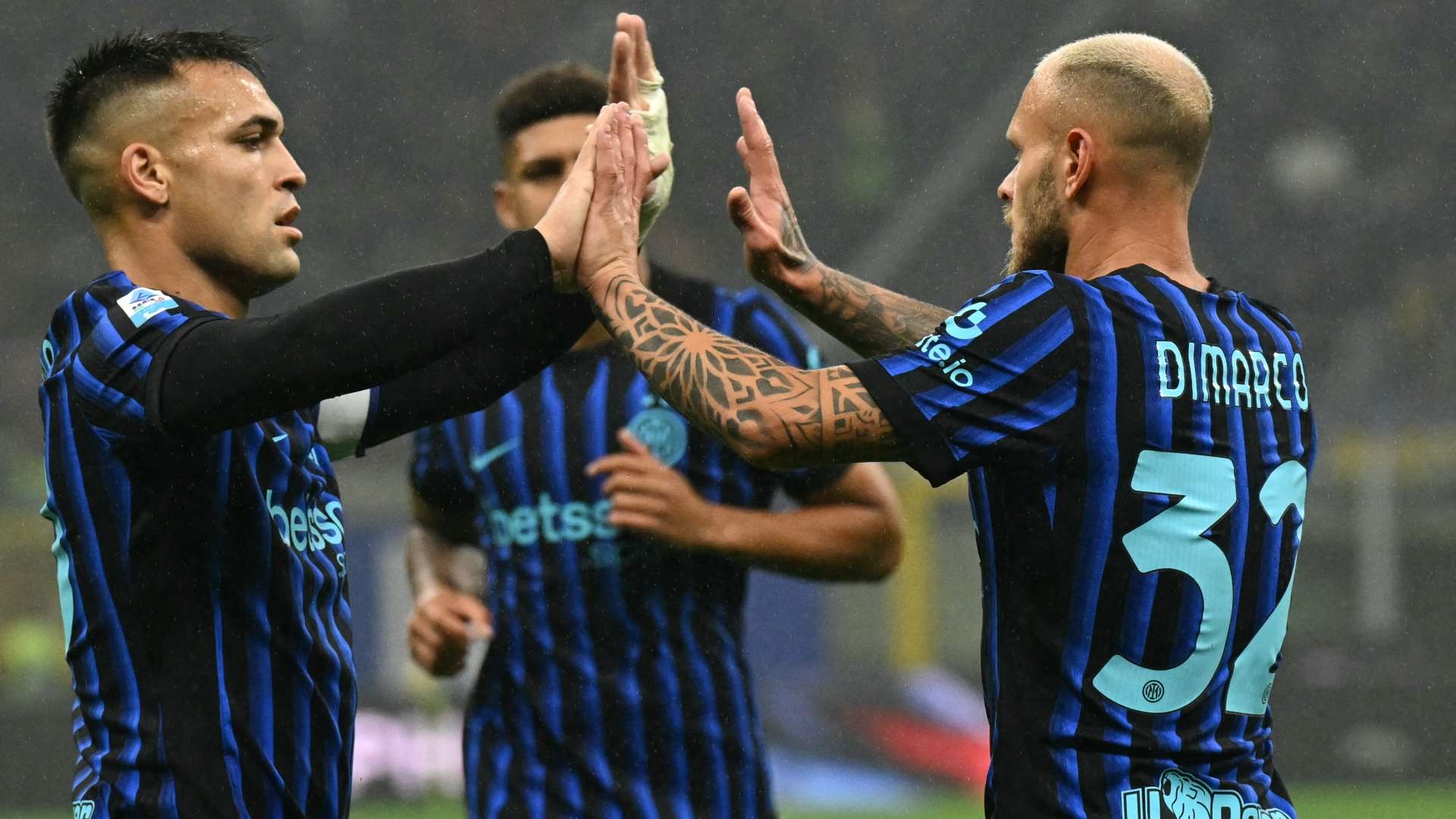 Lautaro Martinez Federico Dimarco Inter Cremnese 04102025