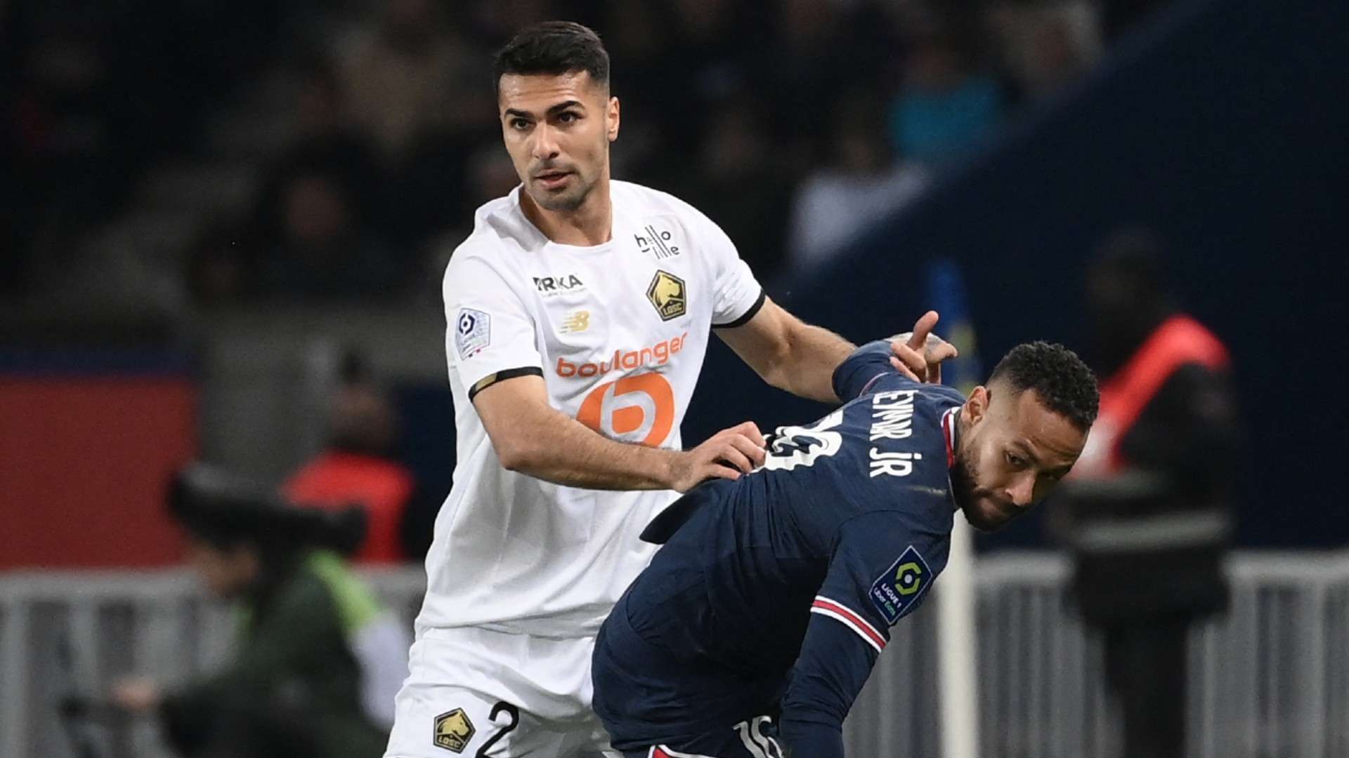 Zeki Celik PSG Lille