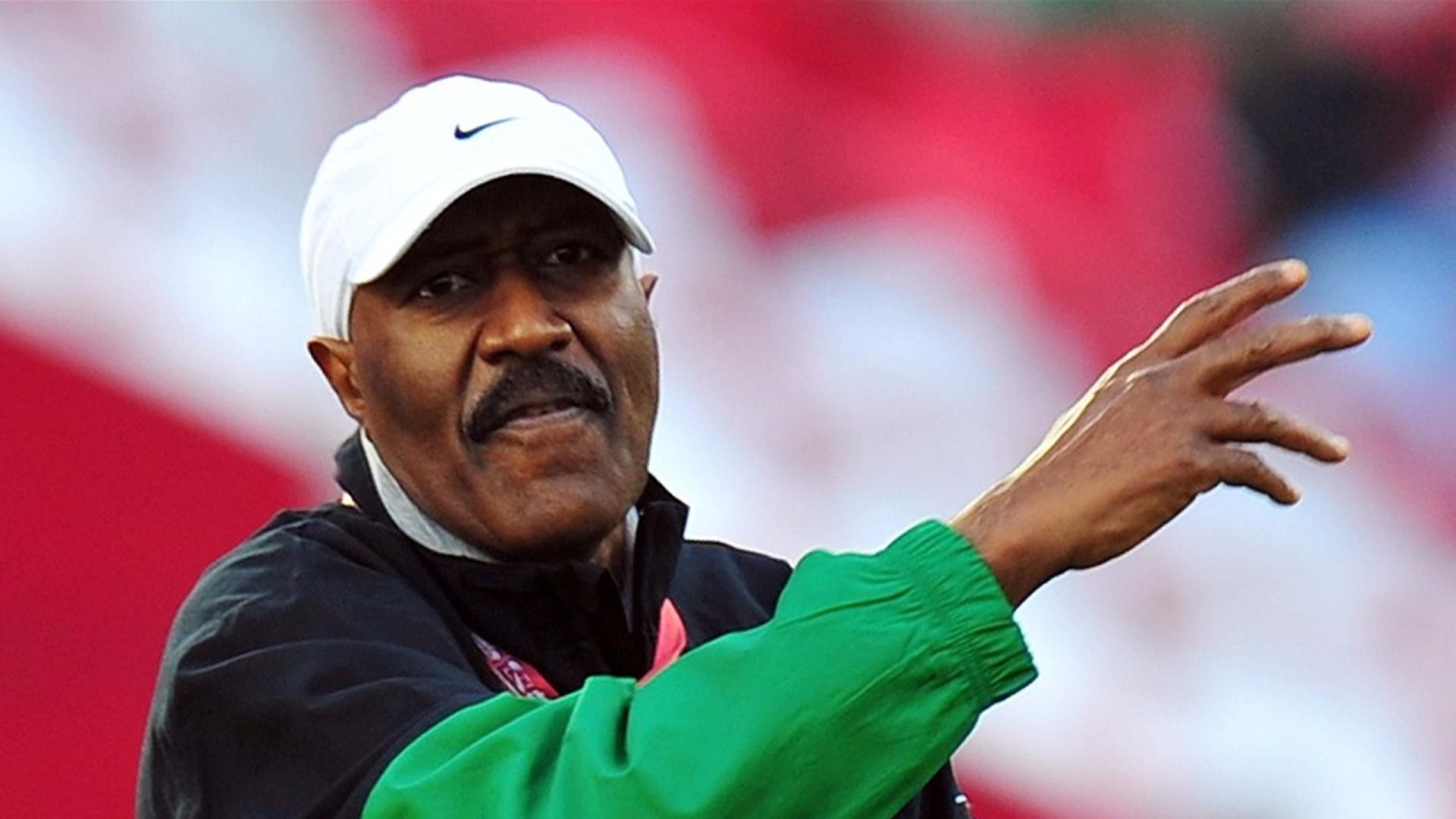 المدرب السعودي ناصر الجوهر