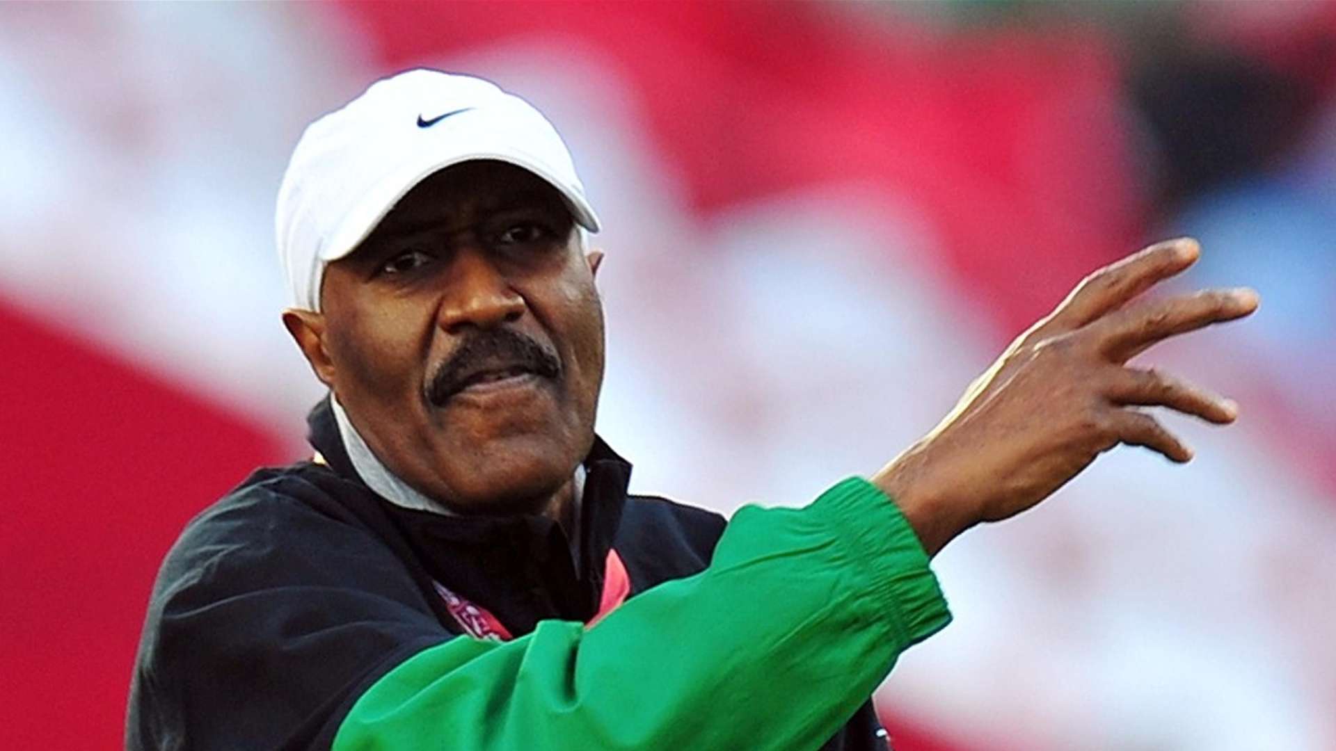 المدرب السعودي ناصر الجوهر