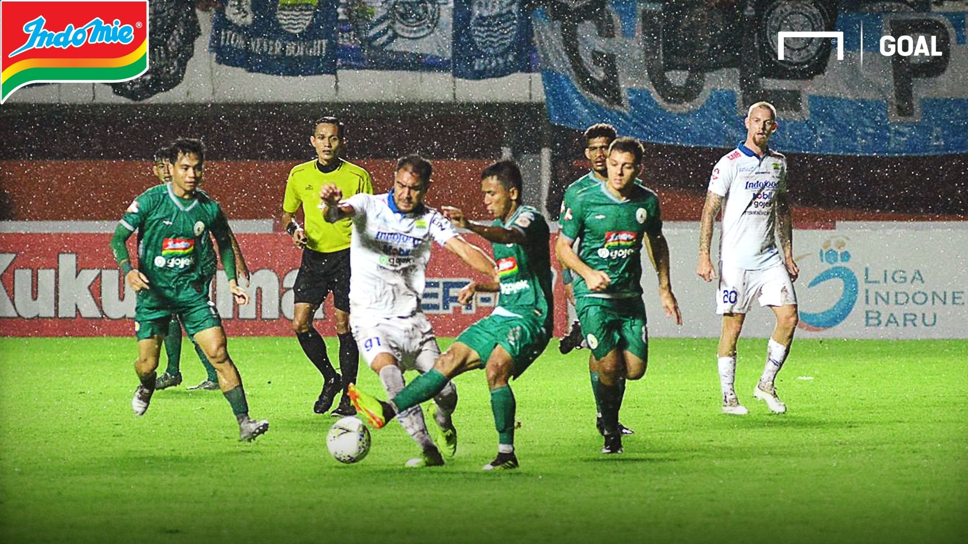 Indomie - PSS Sleman vs Persib Bandung