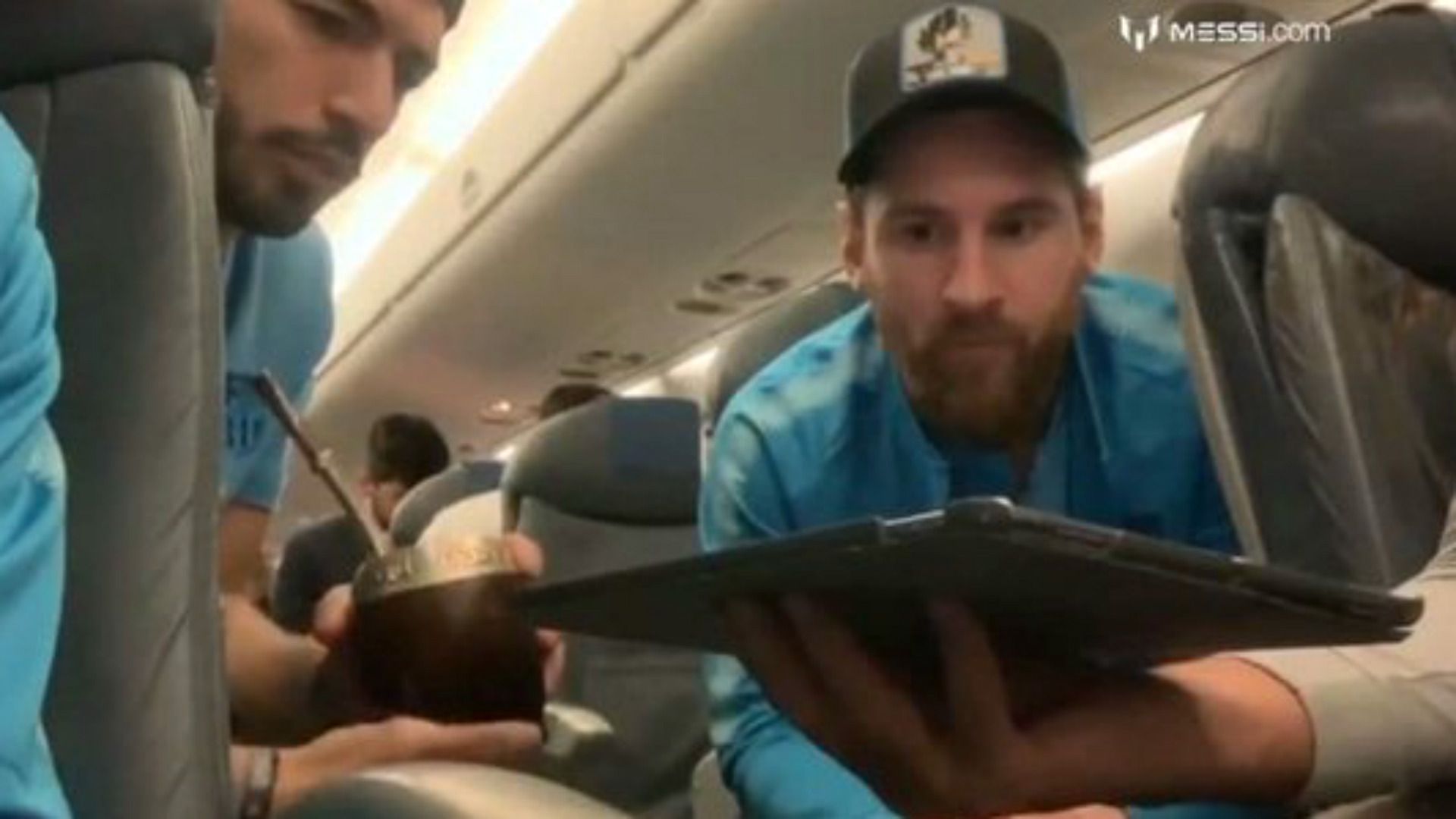 captura suarez messi ludo