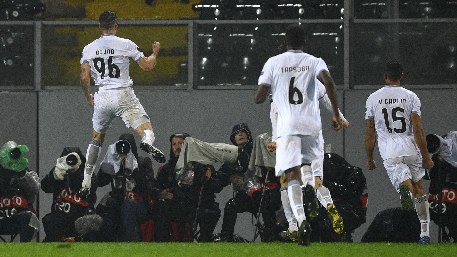 BRUNO VITORIA GUIMARAES EUROPA LEAGUE 06112019