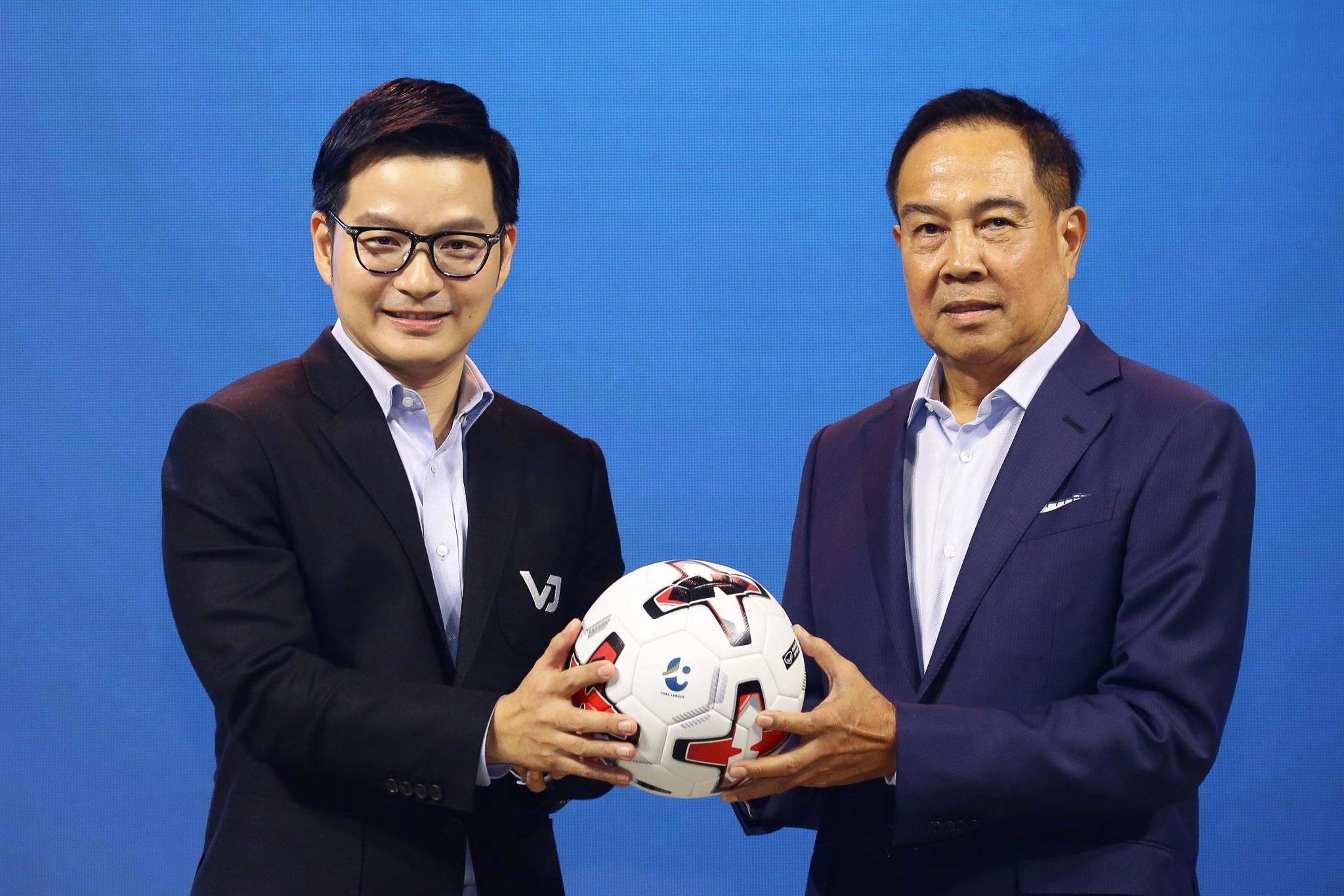 วราวุธ - สมยศ