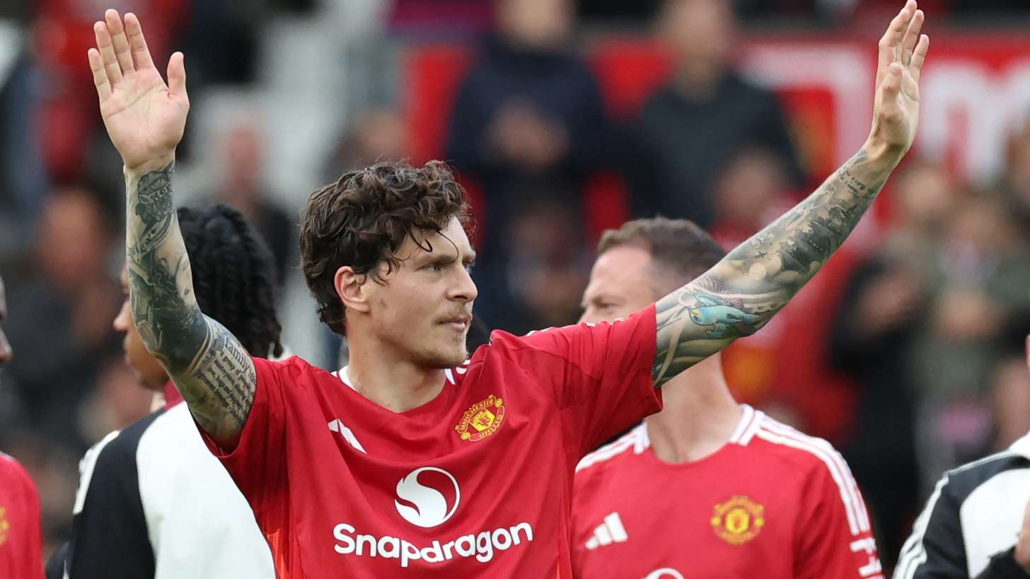 Victor Lindelof Manchester United 2024-2025