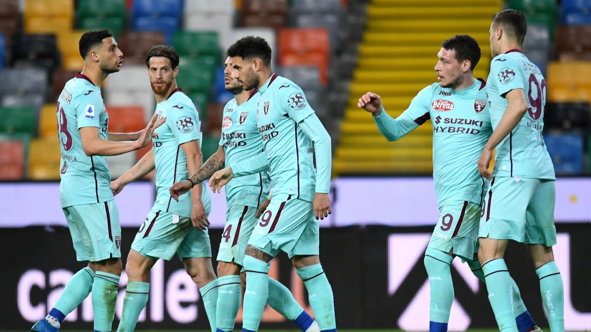 Torino celebrating Udinese