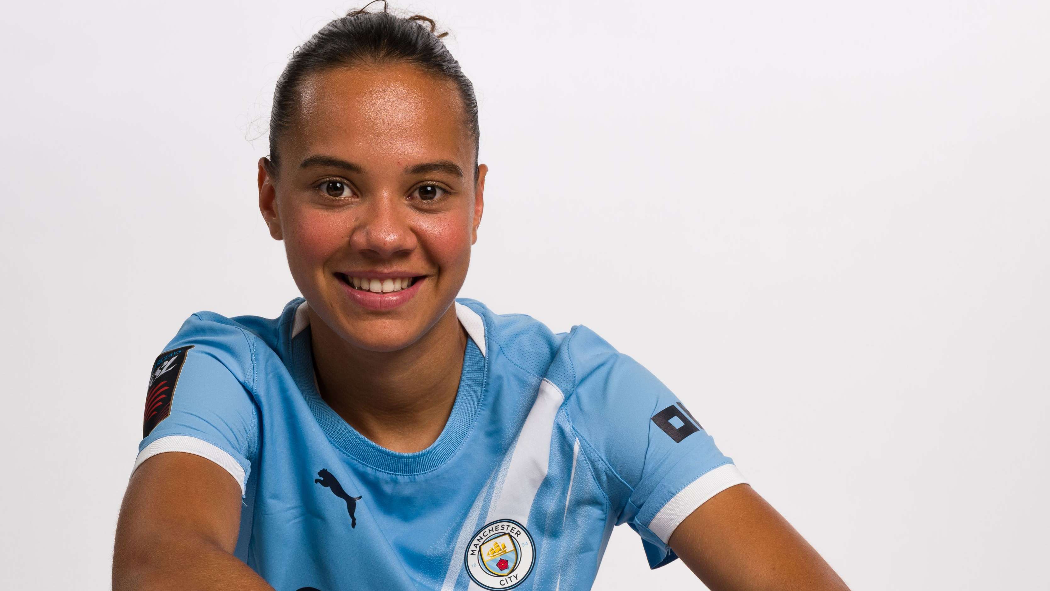 Iman Beney Manchester City 2025