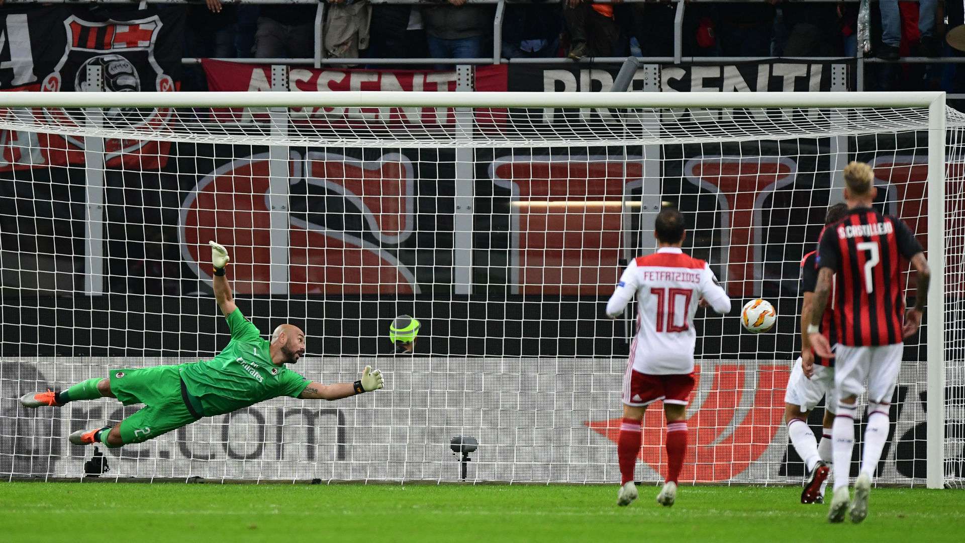 Milan Olympiacos Europa League