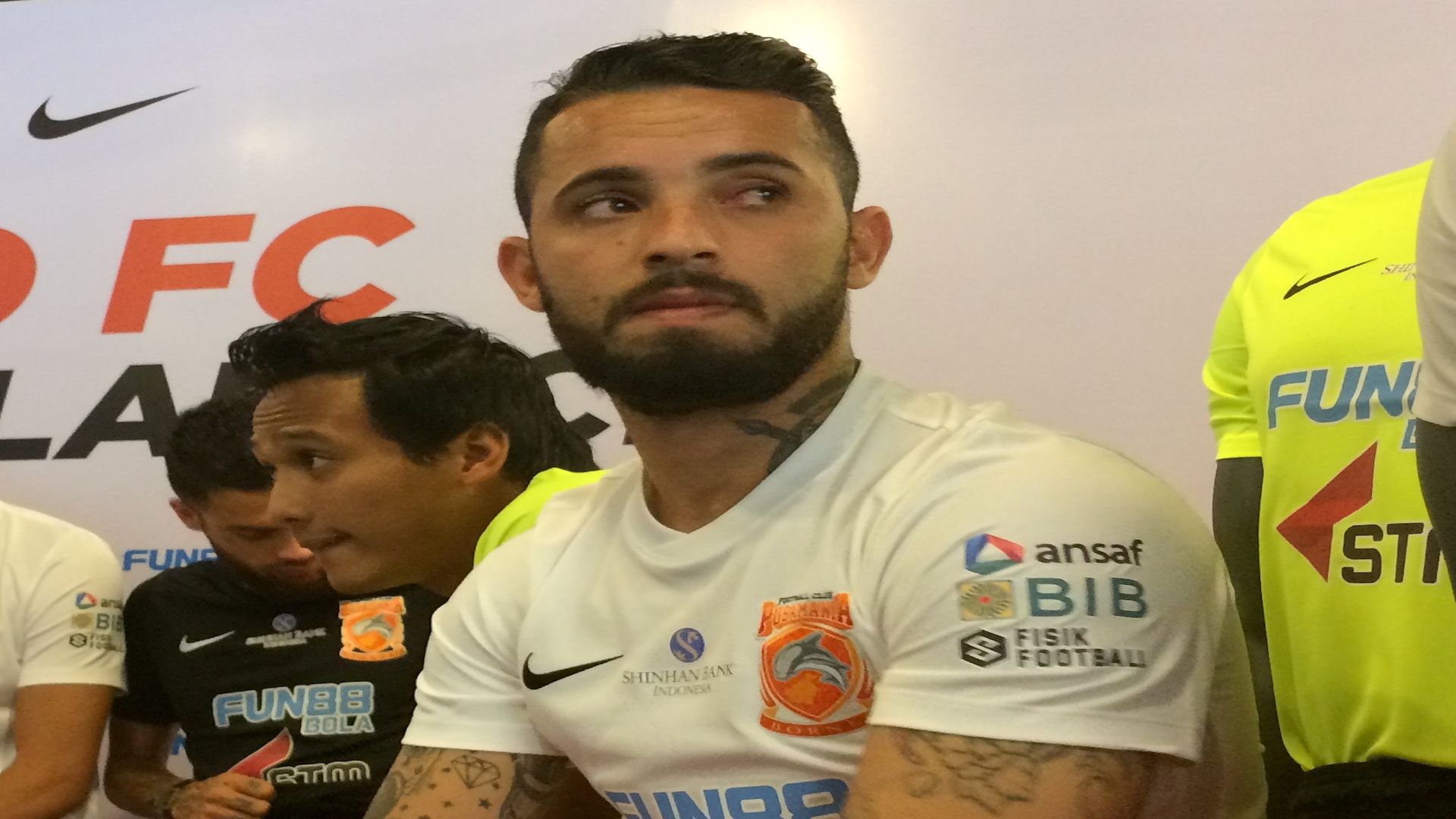 Marlon da Silva - Borneo