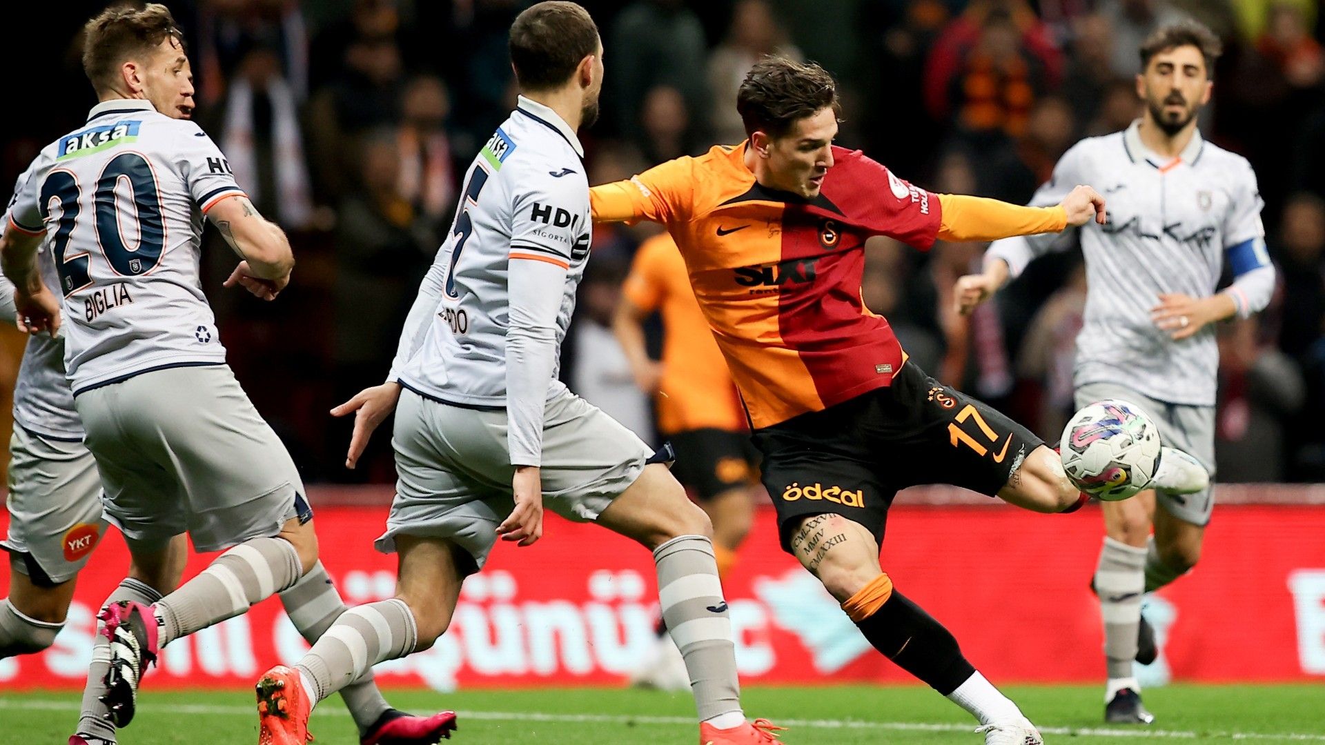 Zaniolo Galatasaray Istanbul Basaksehir