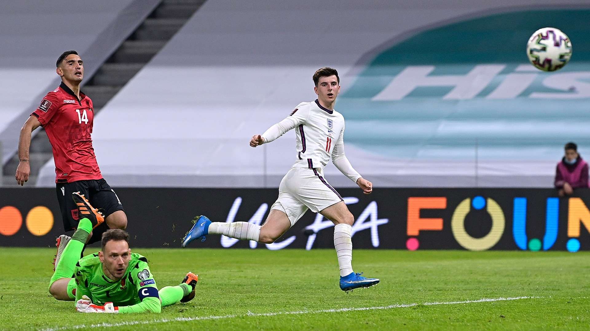 Mason Mount Albania vs England 2022 World Cup qualifier