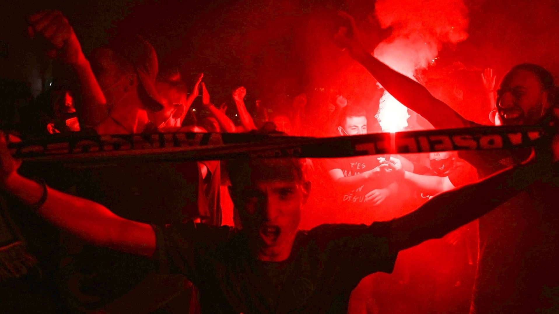 PSG fan riot in Paris