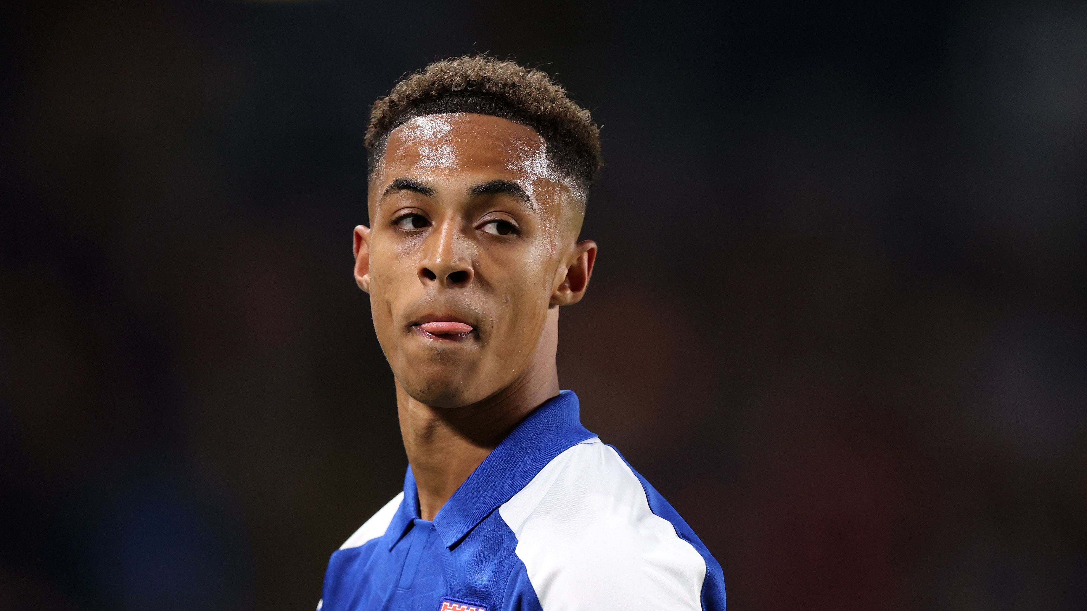 Omari Hutchinson 2024-25