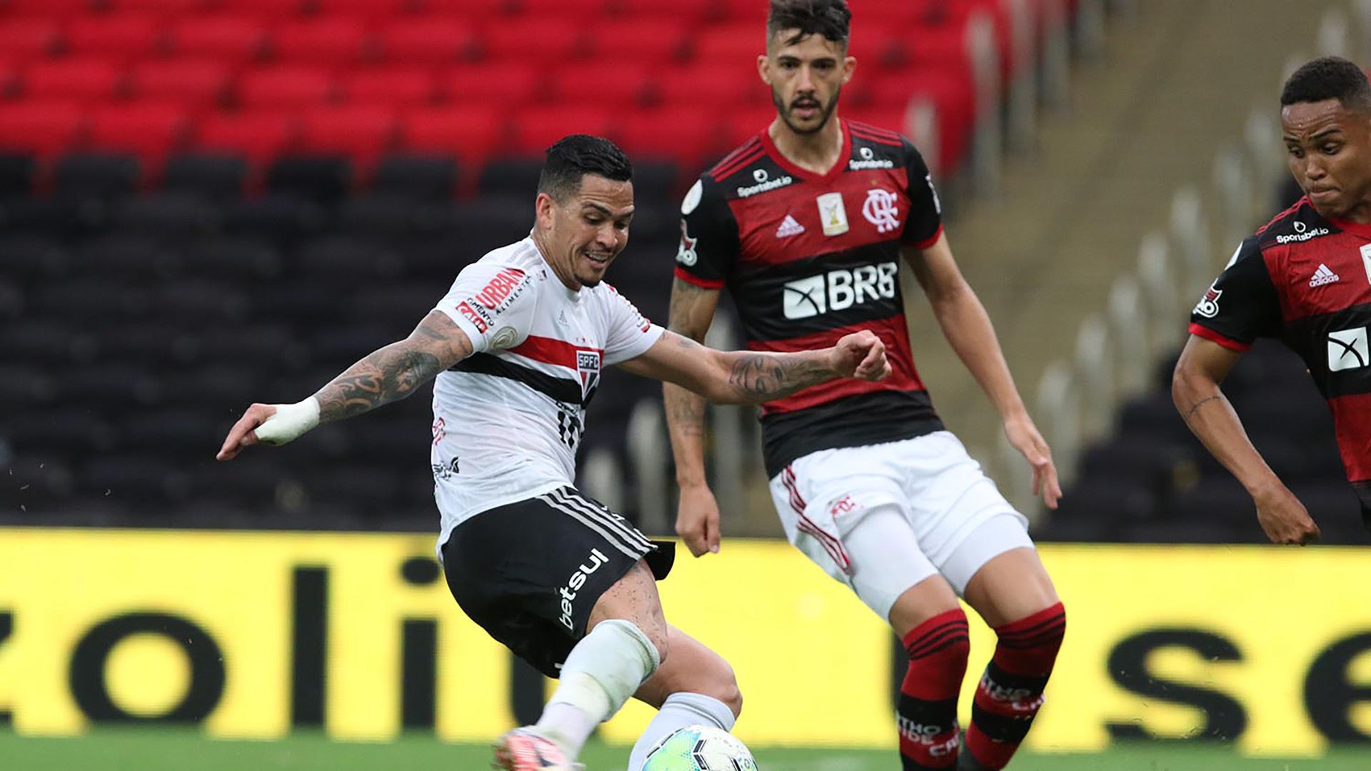 Luciano e Gustavo Henrique Flamengo São Paulo Brasileirão Série A 01112020