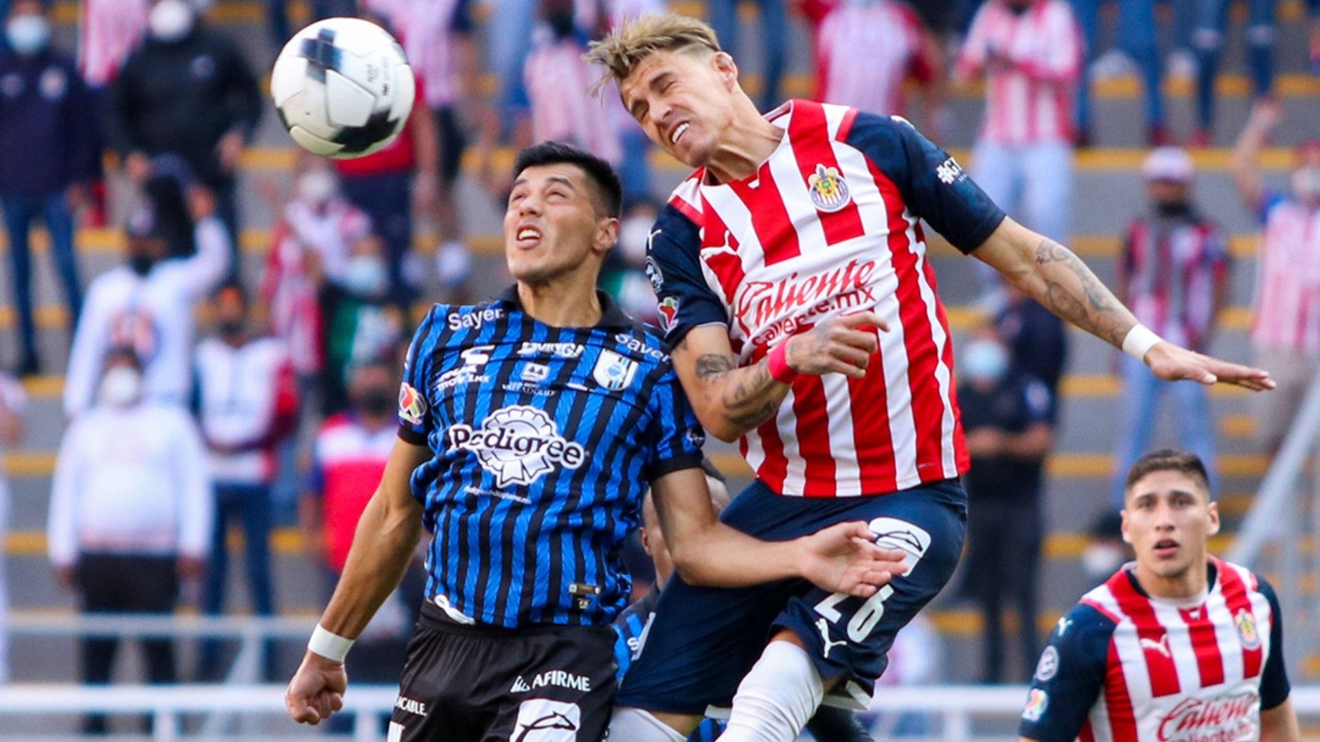 Cristian Calderón Chivas Querétaro Clausura 2022