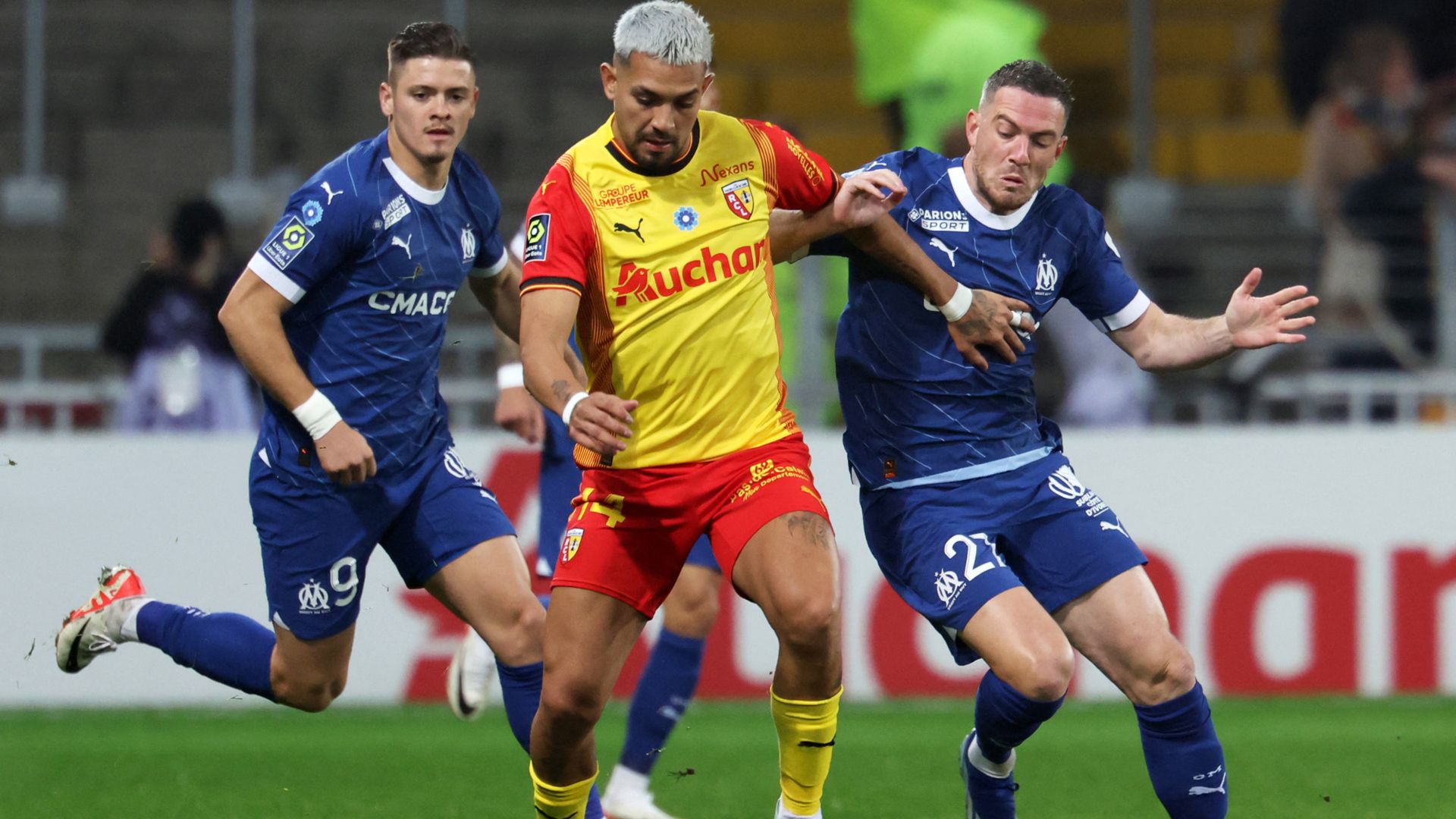 Facundo Medina Jordan Veretout Vitinha Lens Marseille Ligue 1