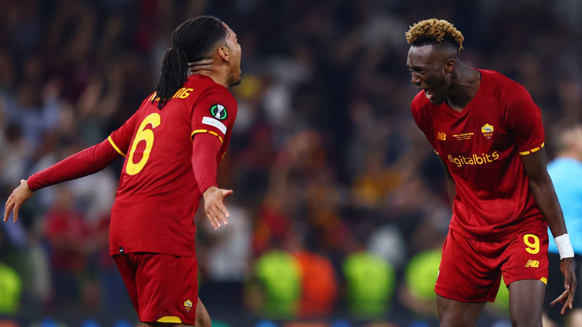 Smalling Abraham Roma Conference League celebrating