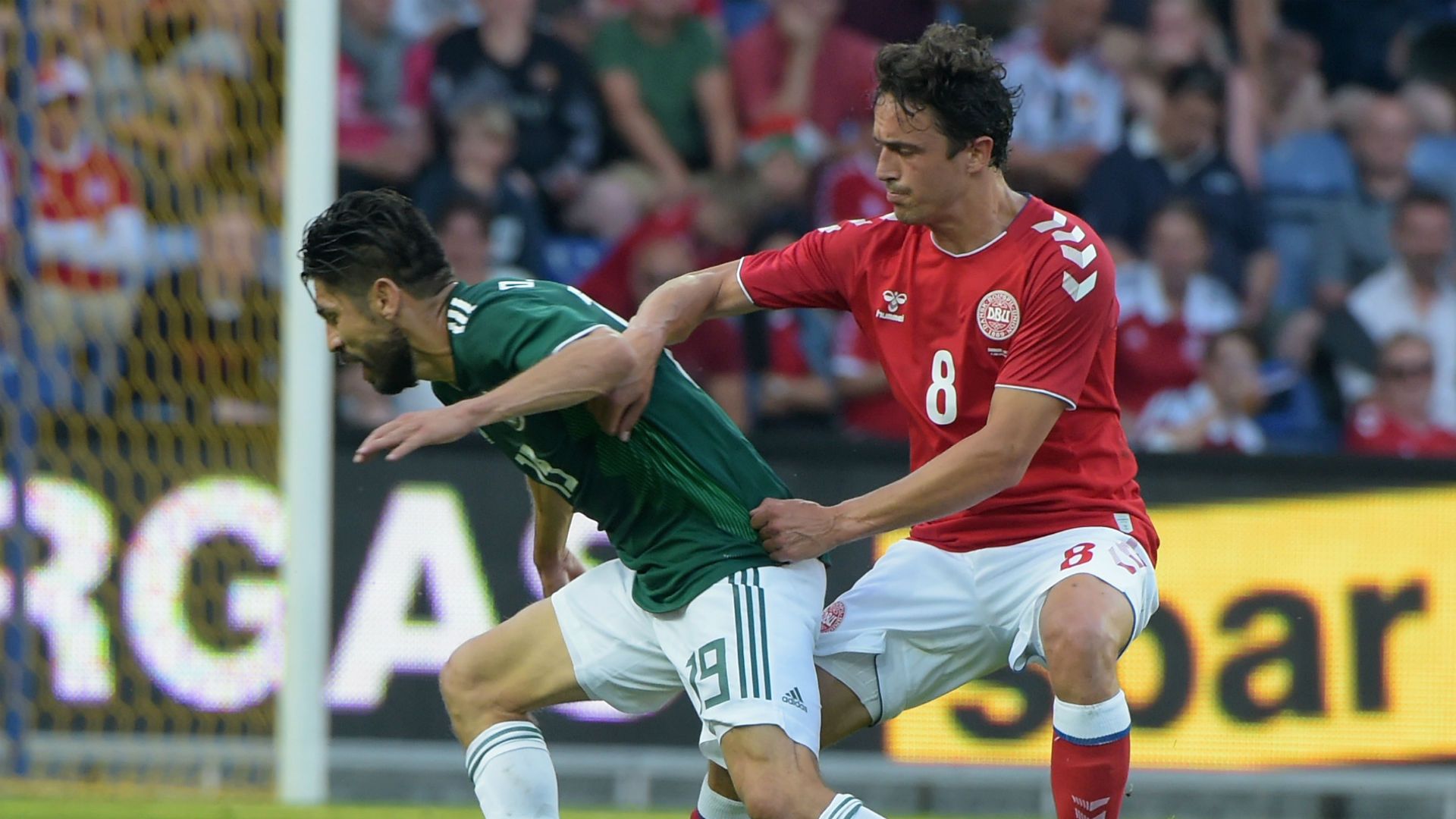 Oribe Peralta Thomas Delaney Denmark Mexico international friendly 2018